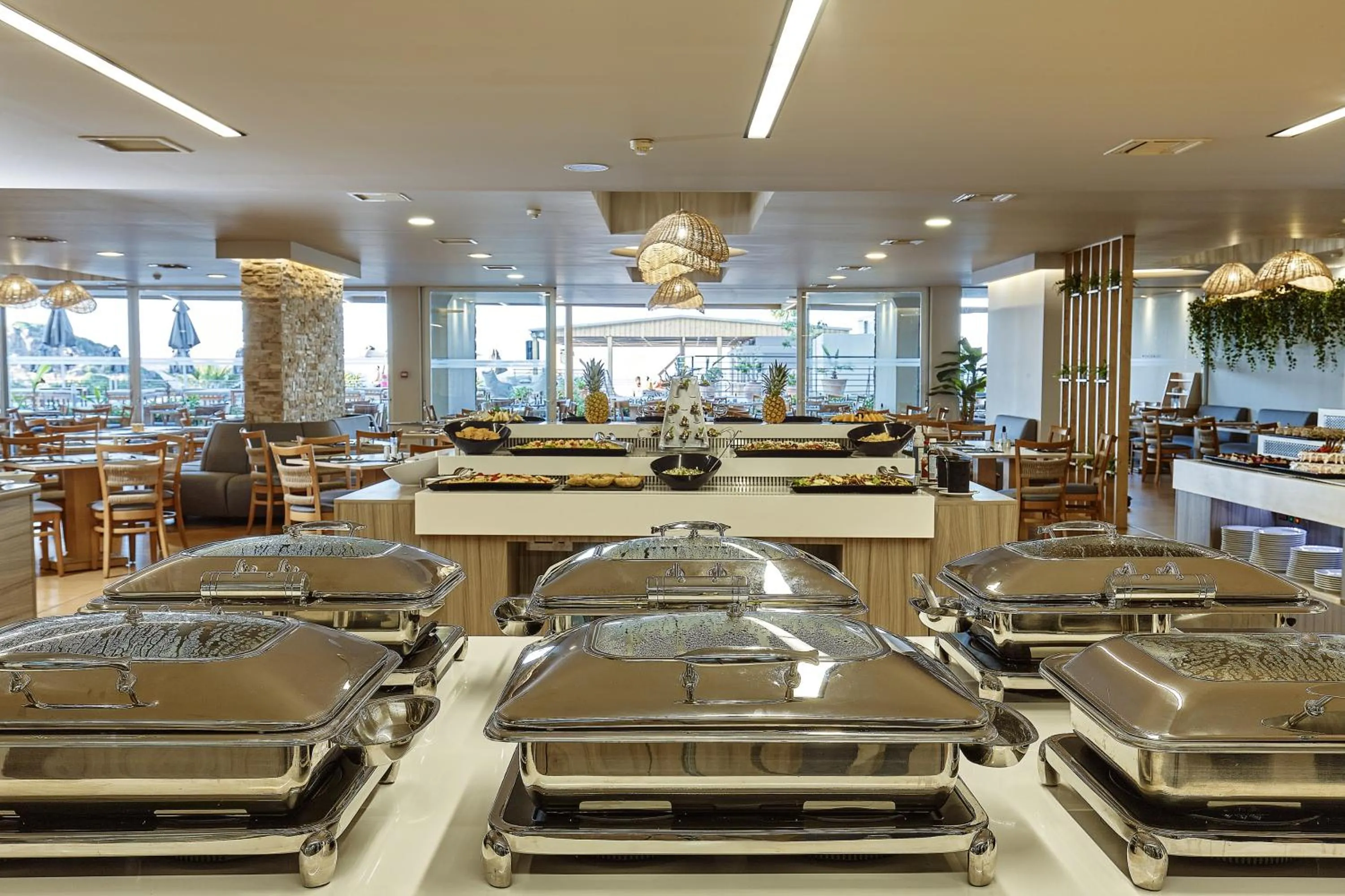 Restaurant/places to eat in Blue Marine Resort and Spa Hotel