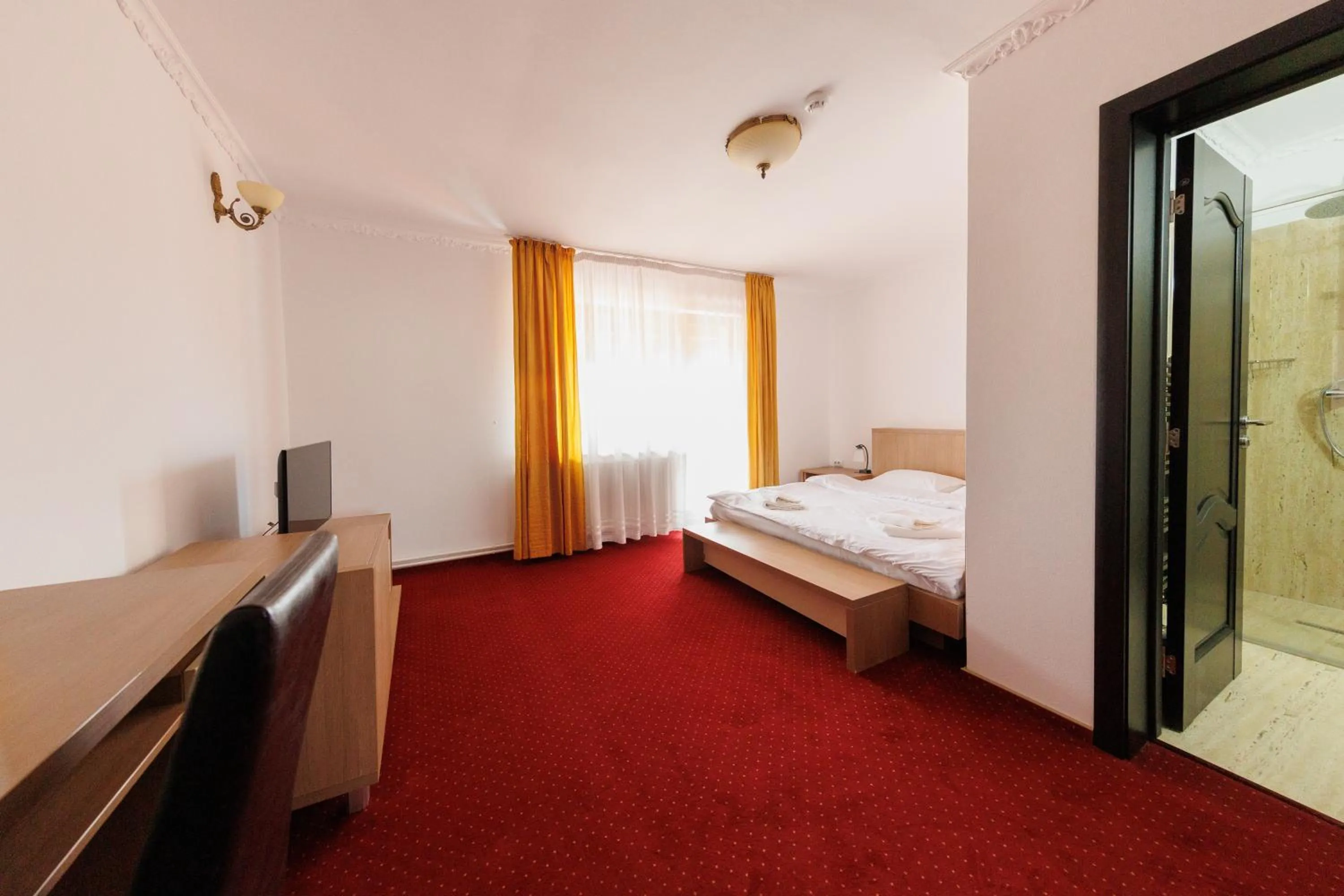 Bed in Complex Turistic Max International