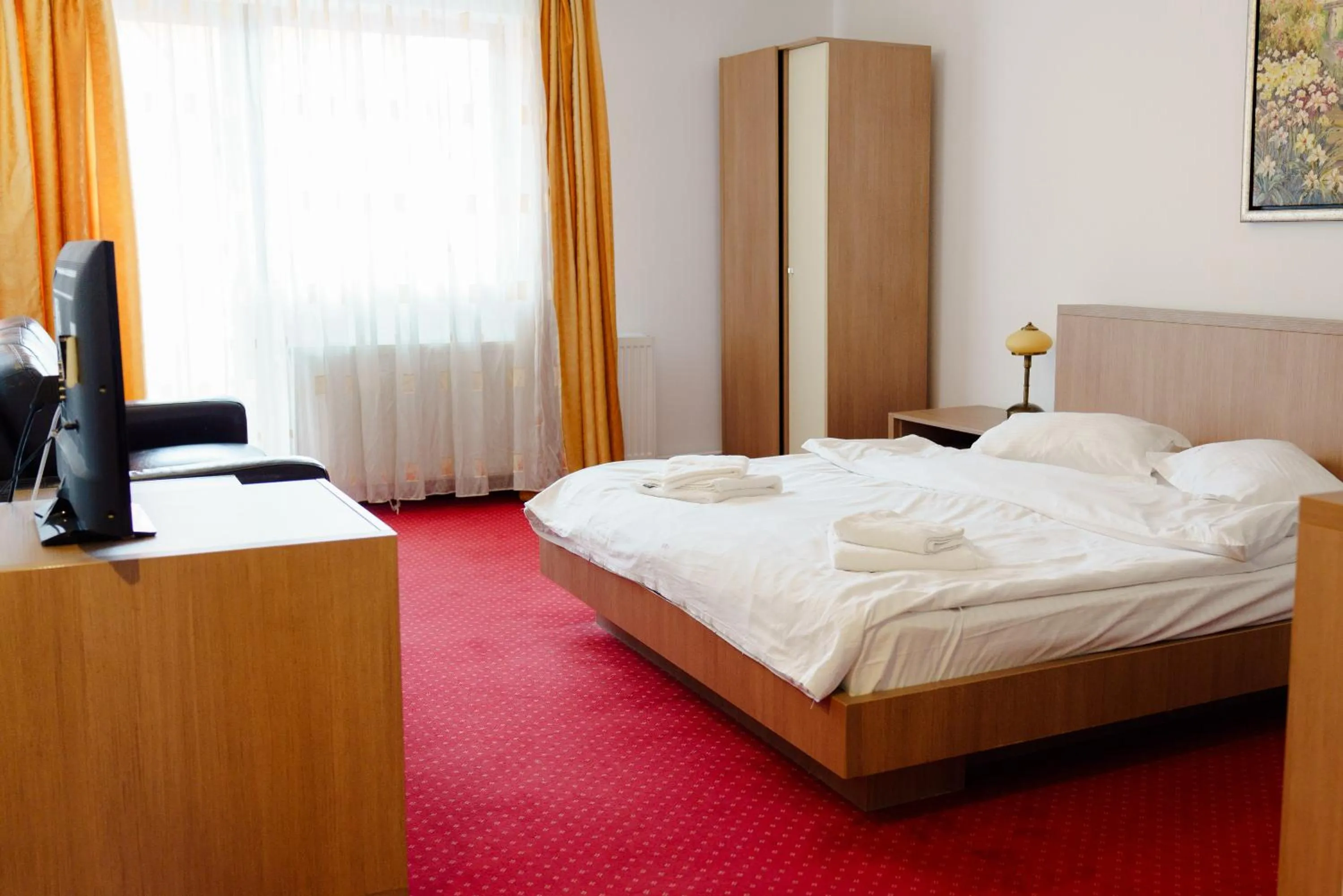 Bed in Complex Turistic Max International