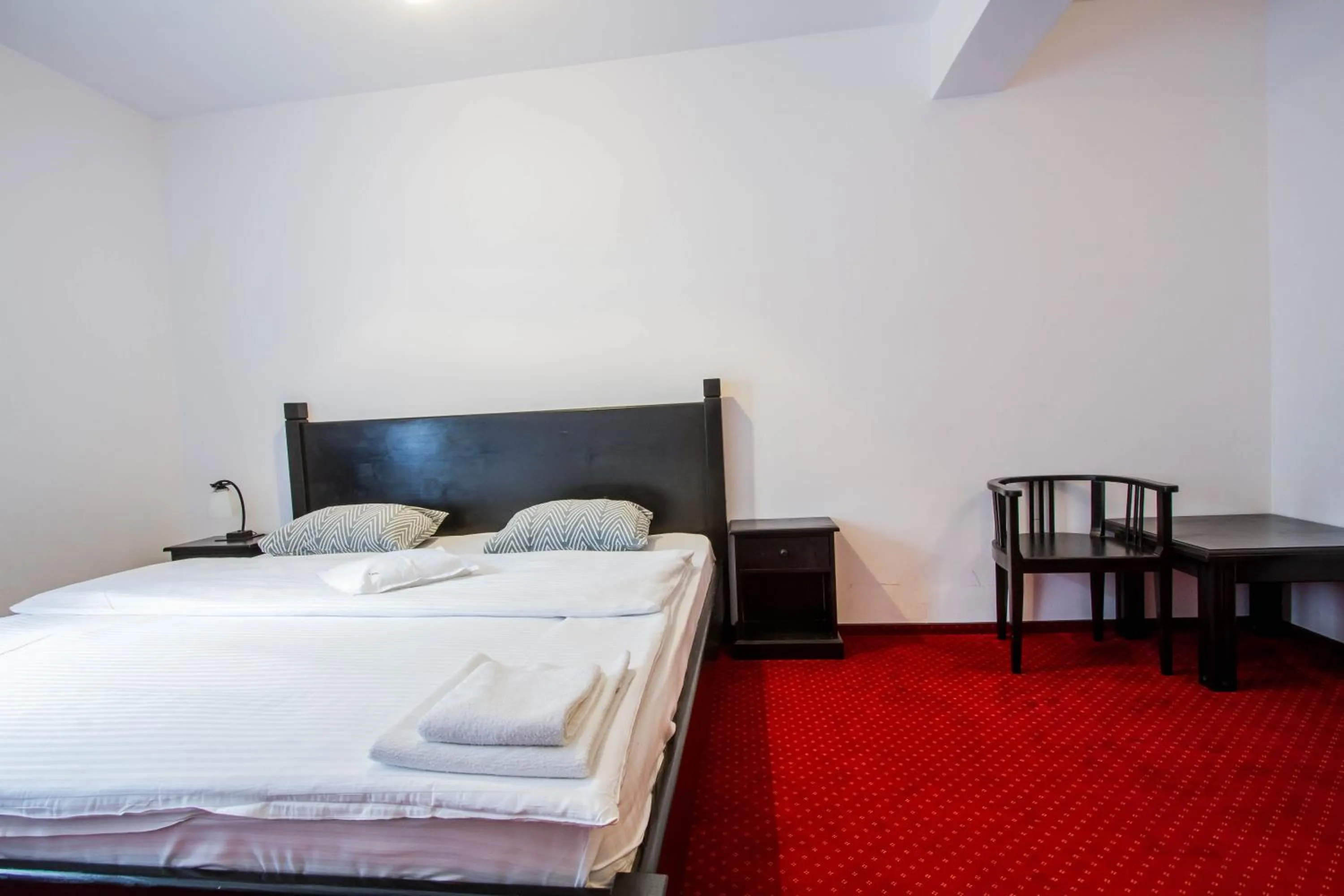 Bed in Complex Turistic Max International