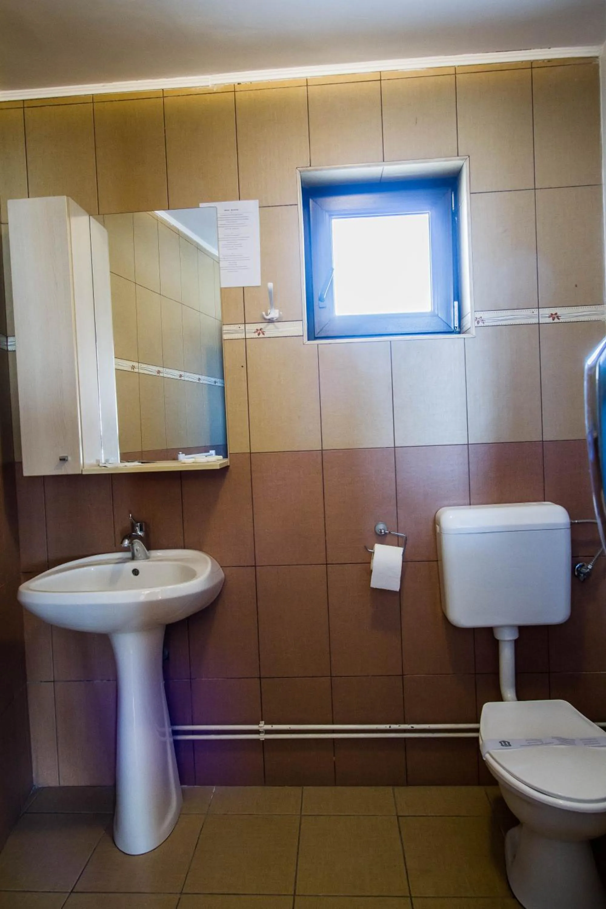 Toilet in Complex Turistic Max International