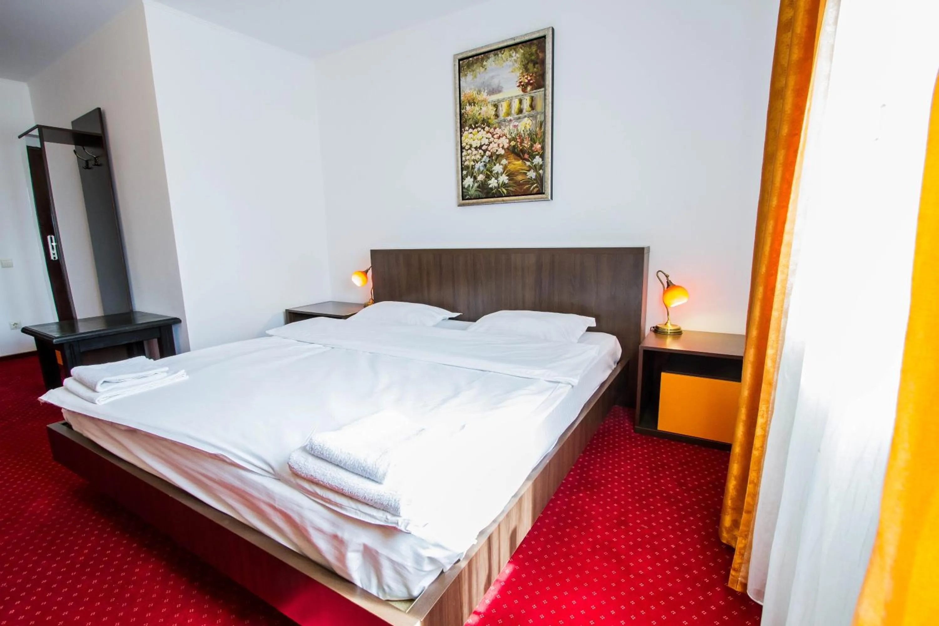 Bed in Complex Turistic Max International