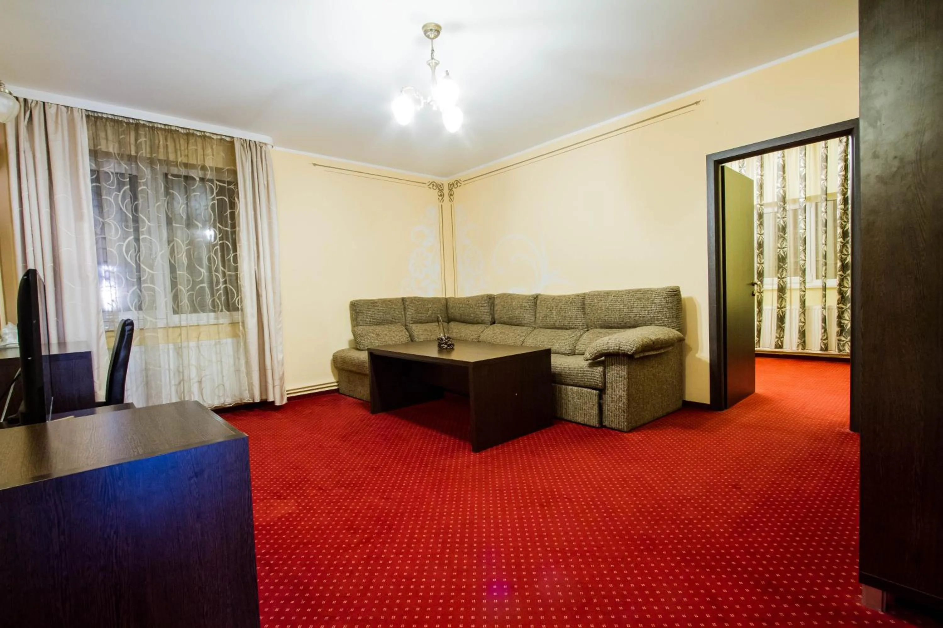 TV and multimedia in Complex Turistic Max International