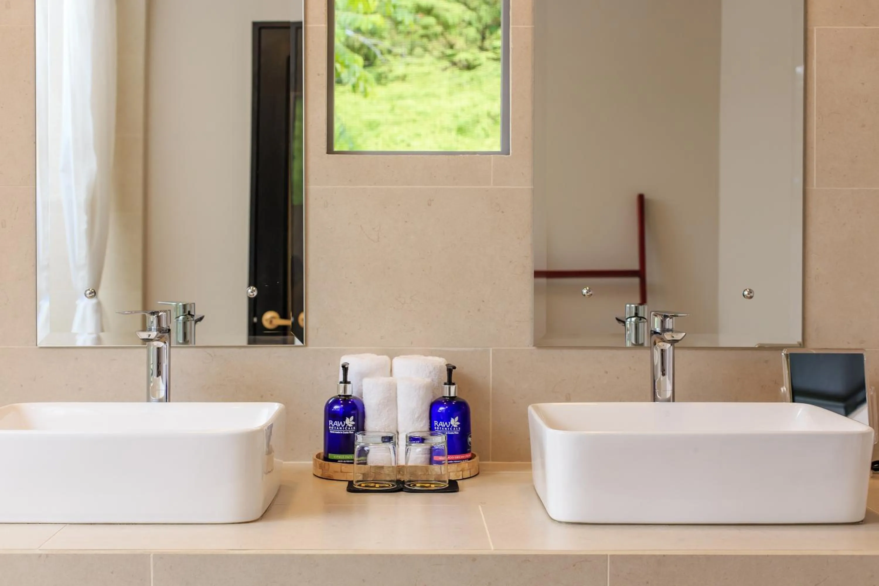 Bathroom in Rancho Pacifico - Boutique Hotel for Adults