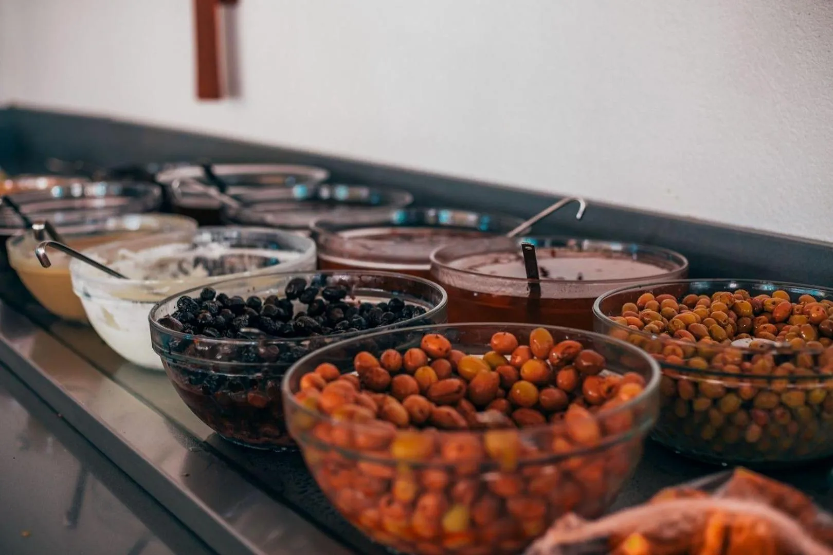 Restaurant/places to eat in CihanTürk Hotel