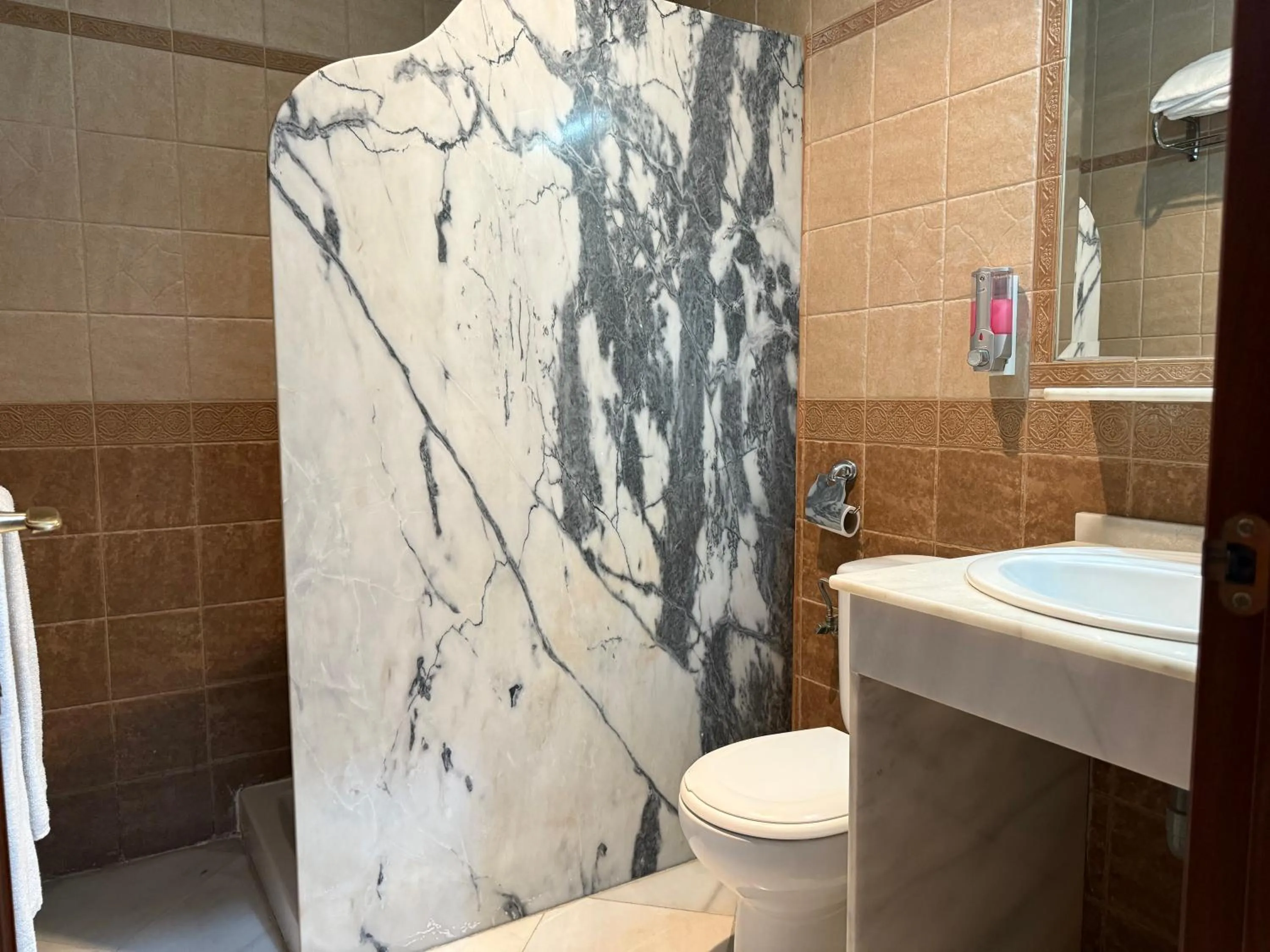 Bathroom in Hotel Quitagolpe