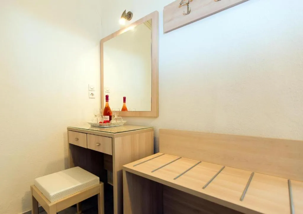 Angeliki Beach Hotel