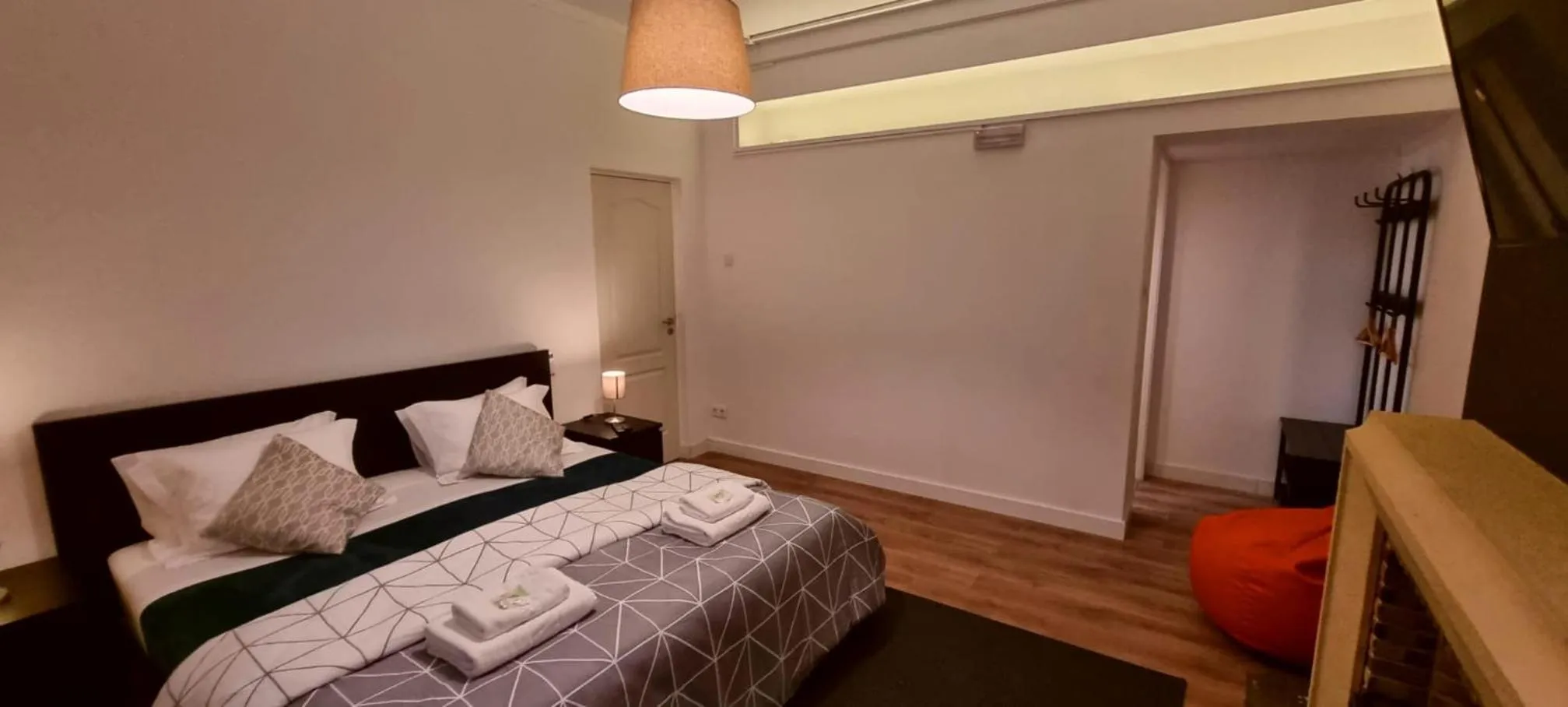 Bed in Village Cascais Guest House