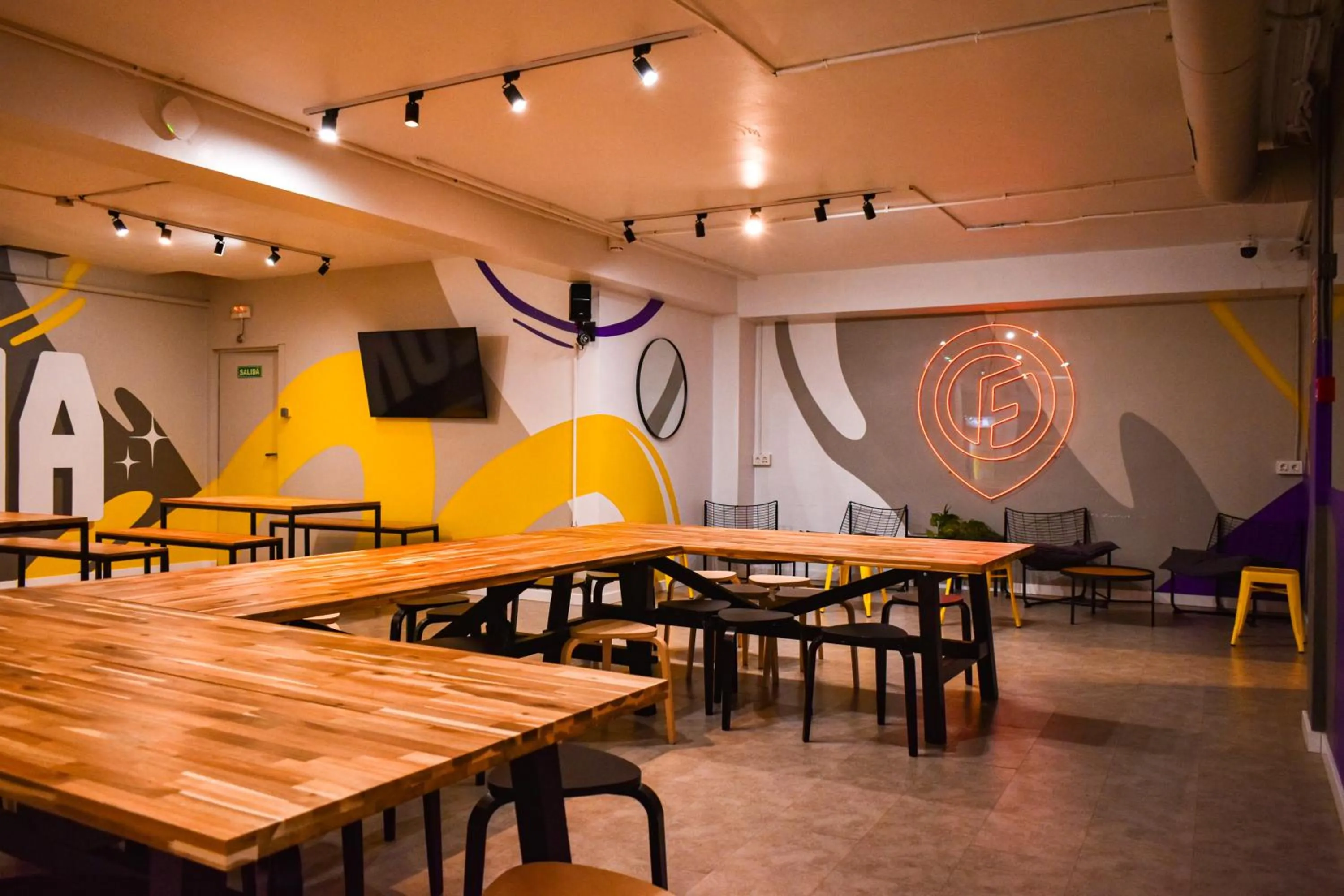 Seating area in Onefam Les Corts