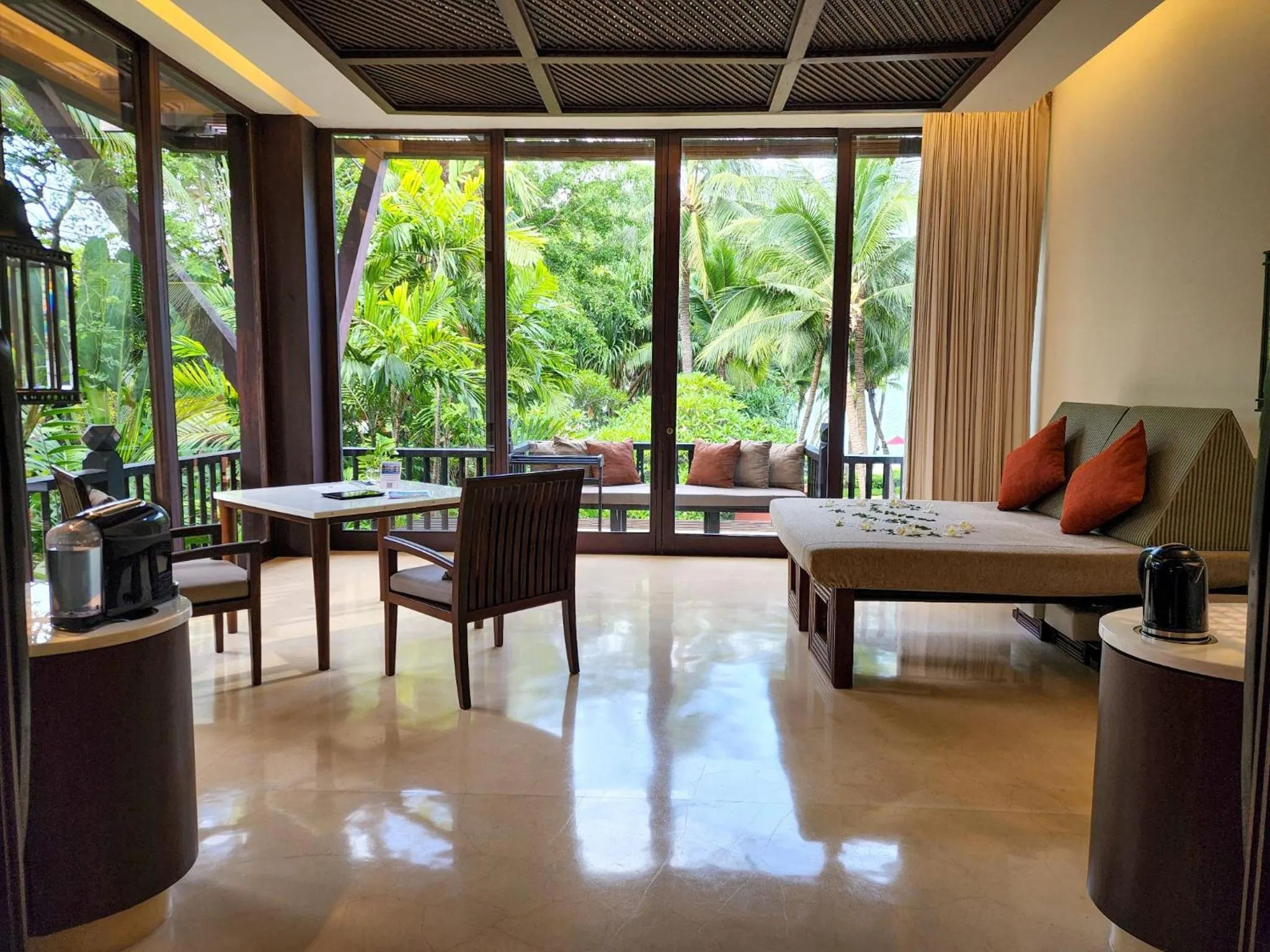 Coffee/tea facilities in Hyatt Regency Hua Hin