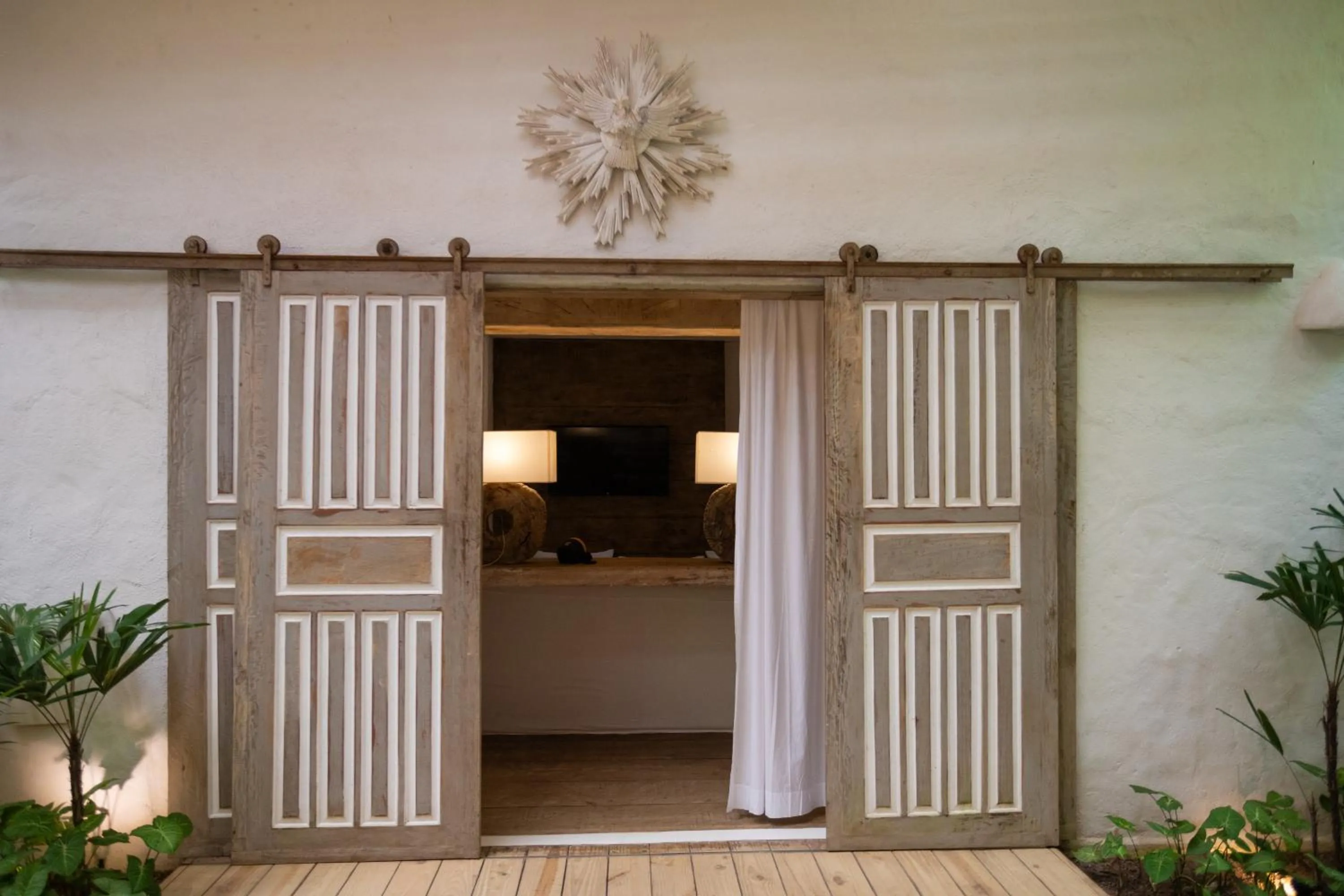 Facade/entrance in Santa Fe Casas- Quadrado Trancoso