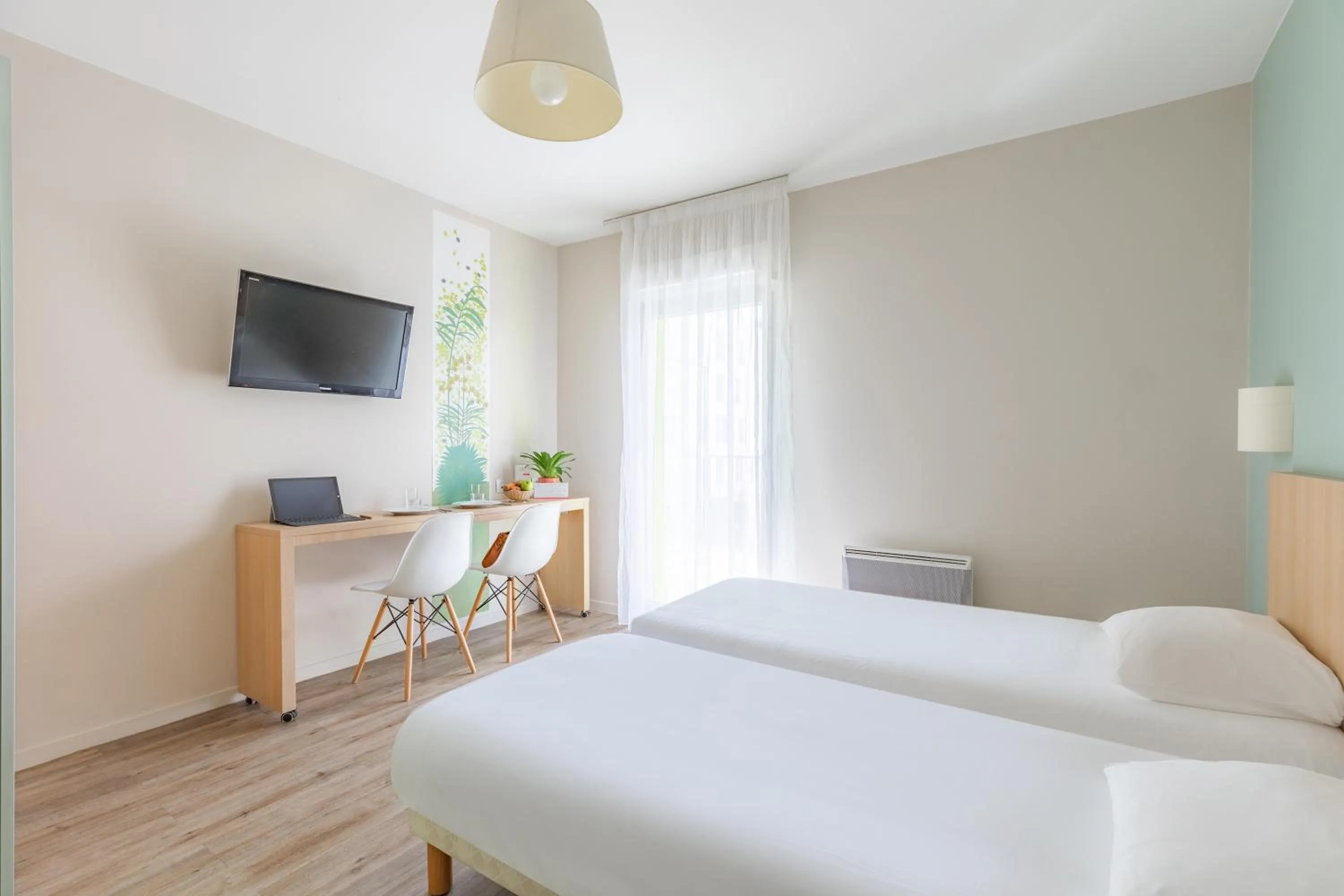 Bed in Appart’City Confort Tours