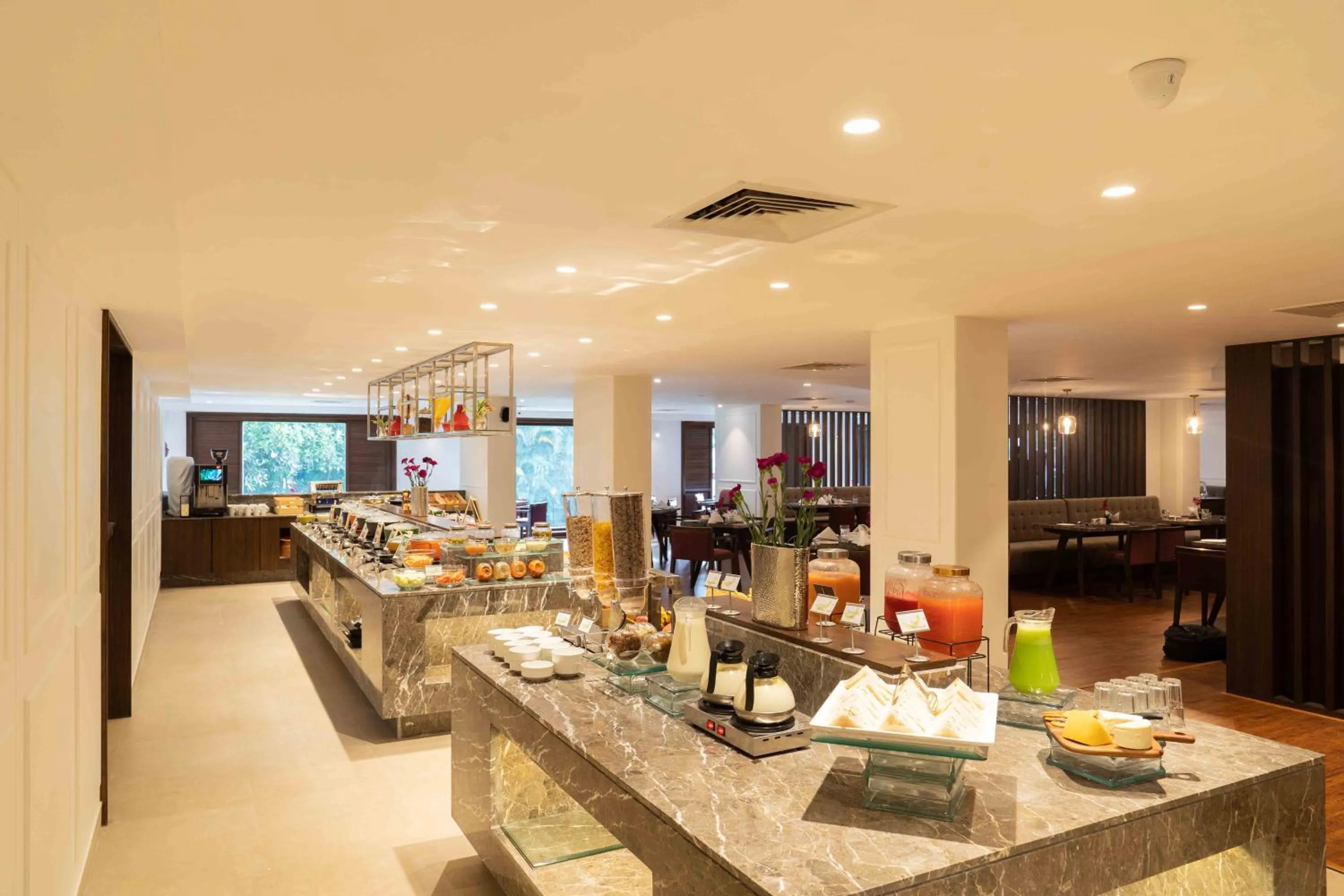 Food and drinks in Southern Star,Mysore