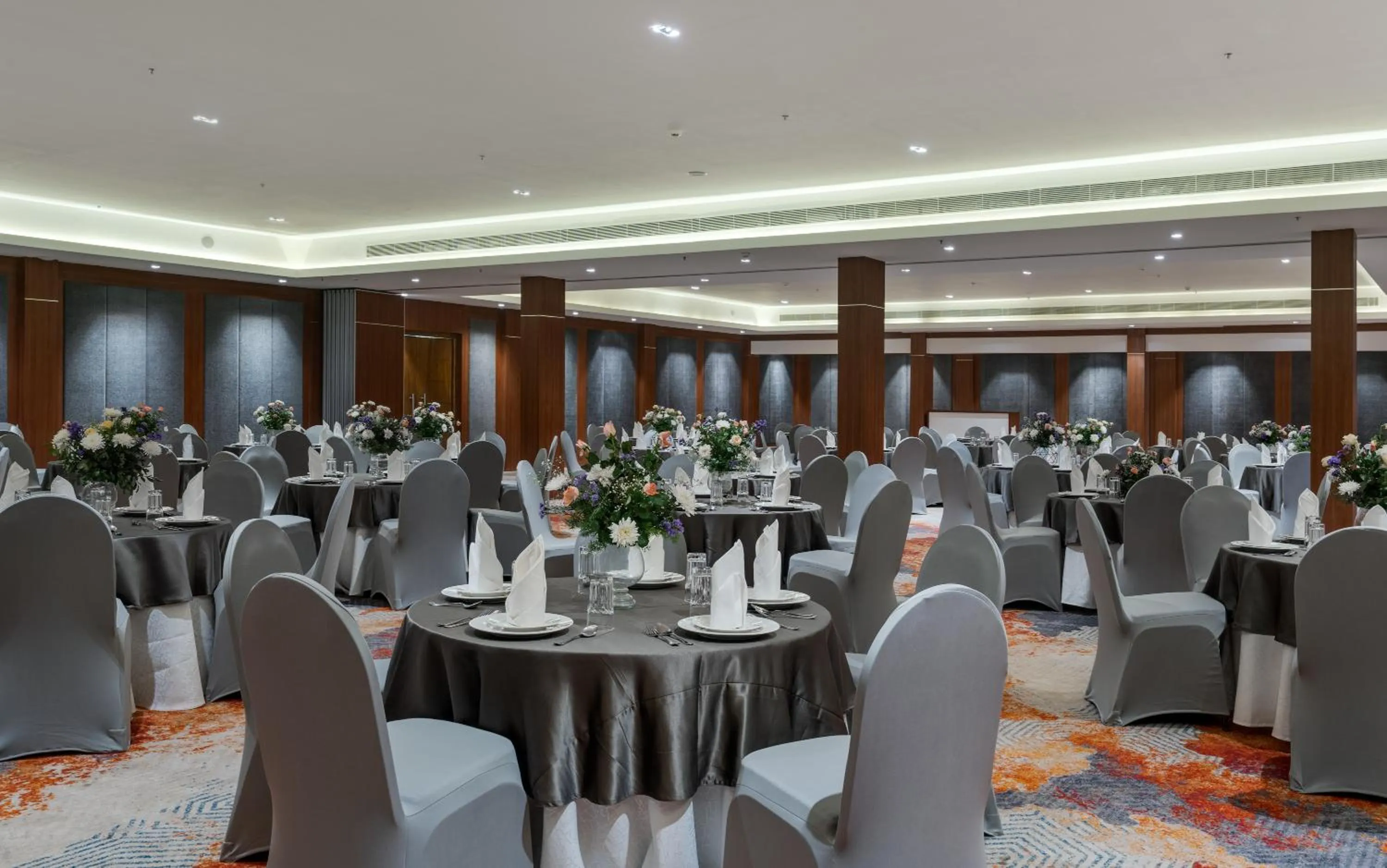 Banquet/Function facilities in Southern Star,Mysore