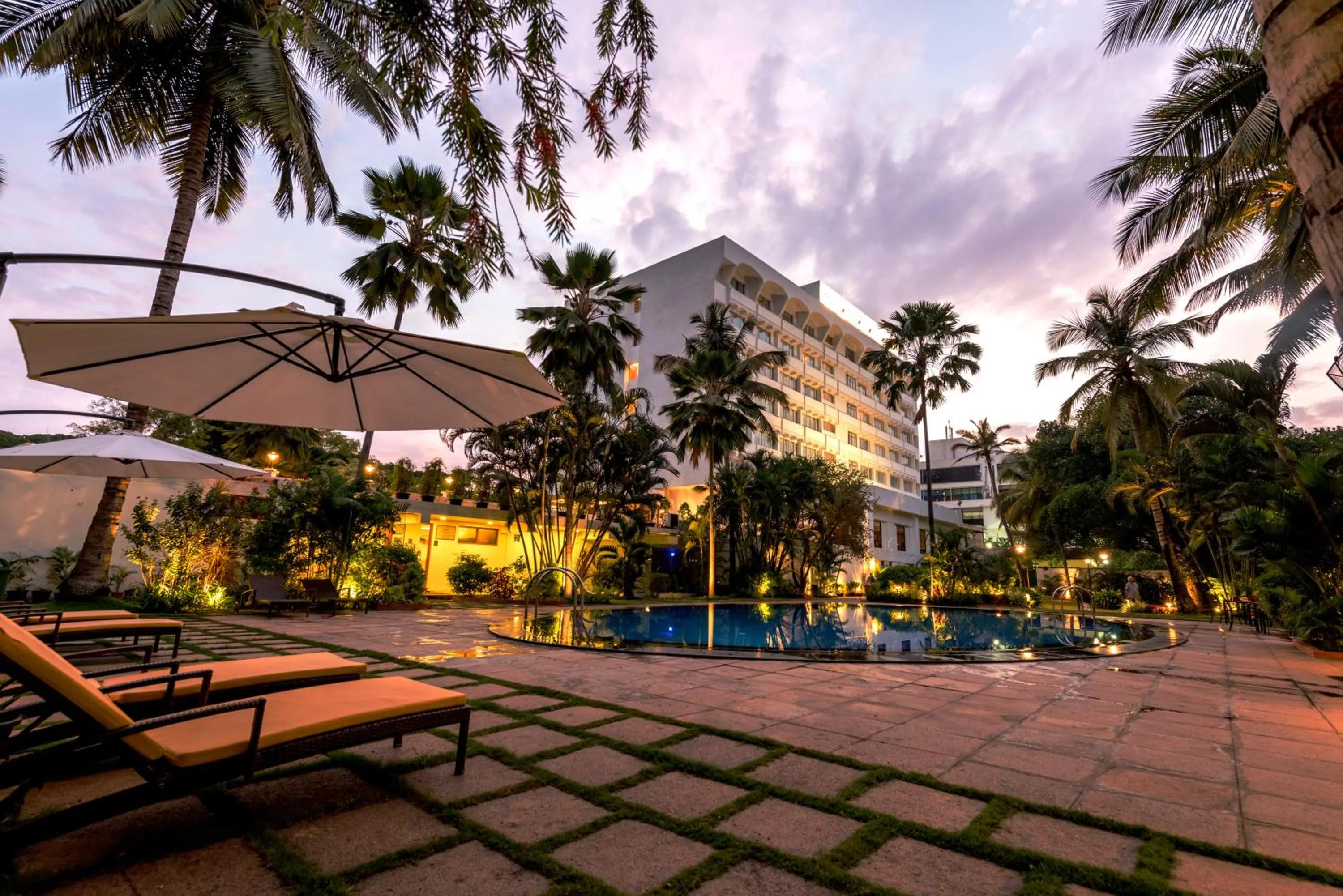 Swimming pool in Southern Star,Mysore