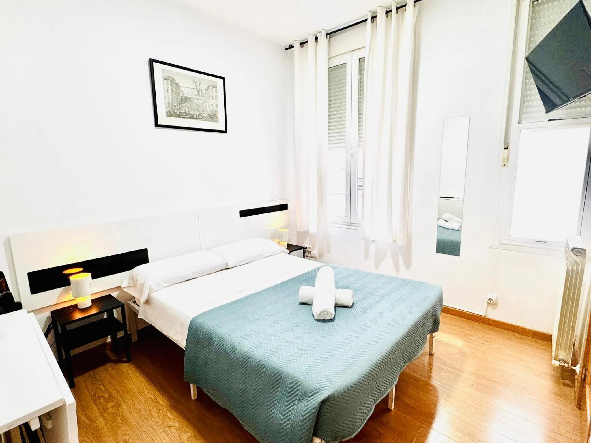 Photo of the whole room, Bed in CH Rayuela