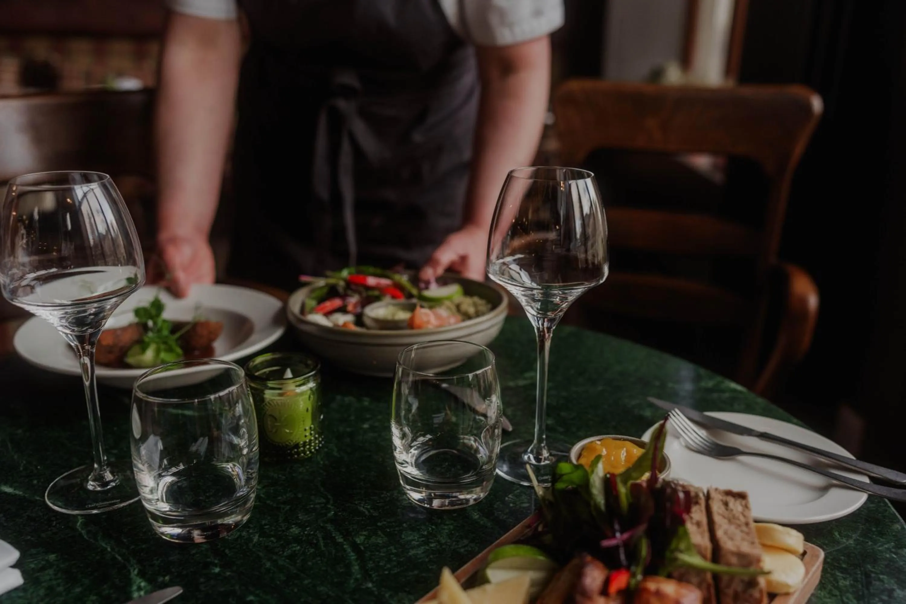 Restaurant/places to eat in Balmoral Arms