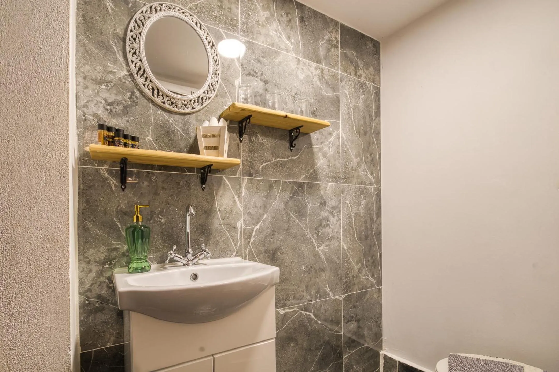 Mascot Boutique Hotel