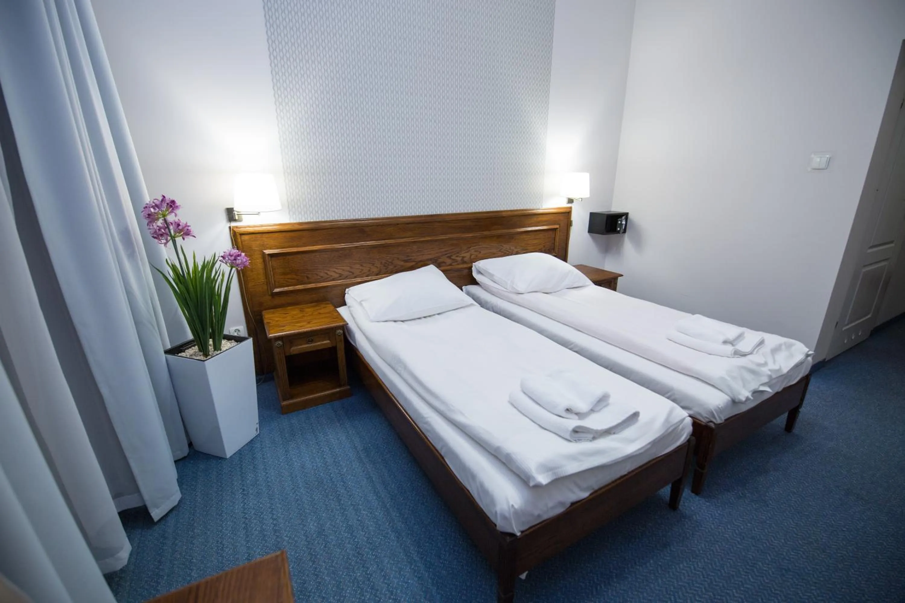 Photo of the whole room, Bed in Hotel Villa Riviera