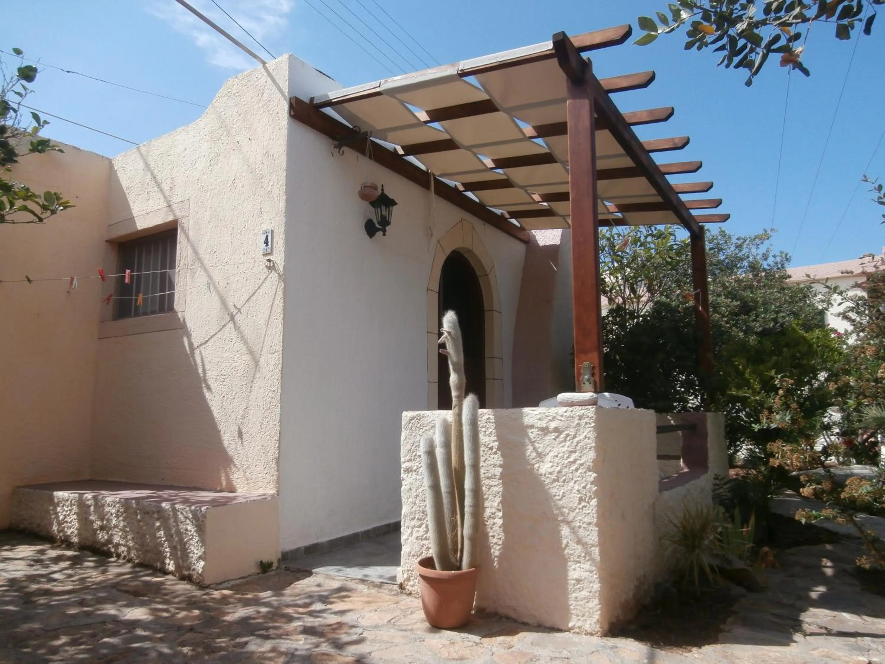 Photo of the whole room in Hotel Eliza