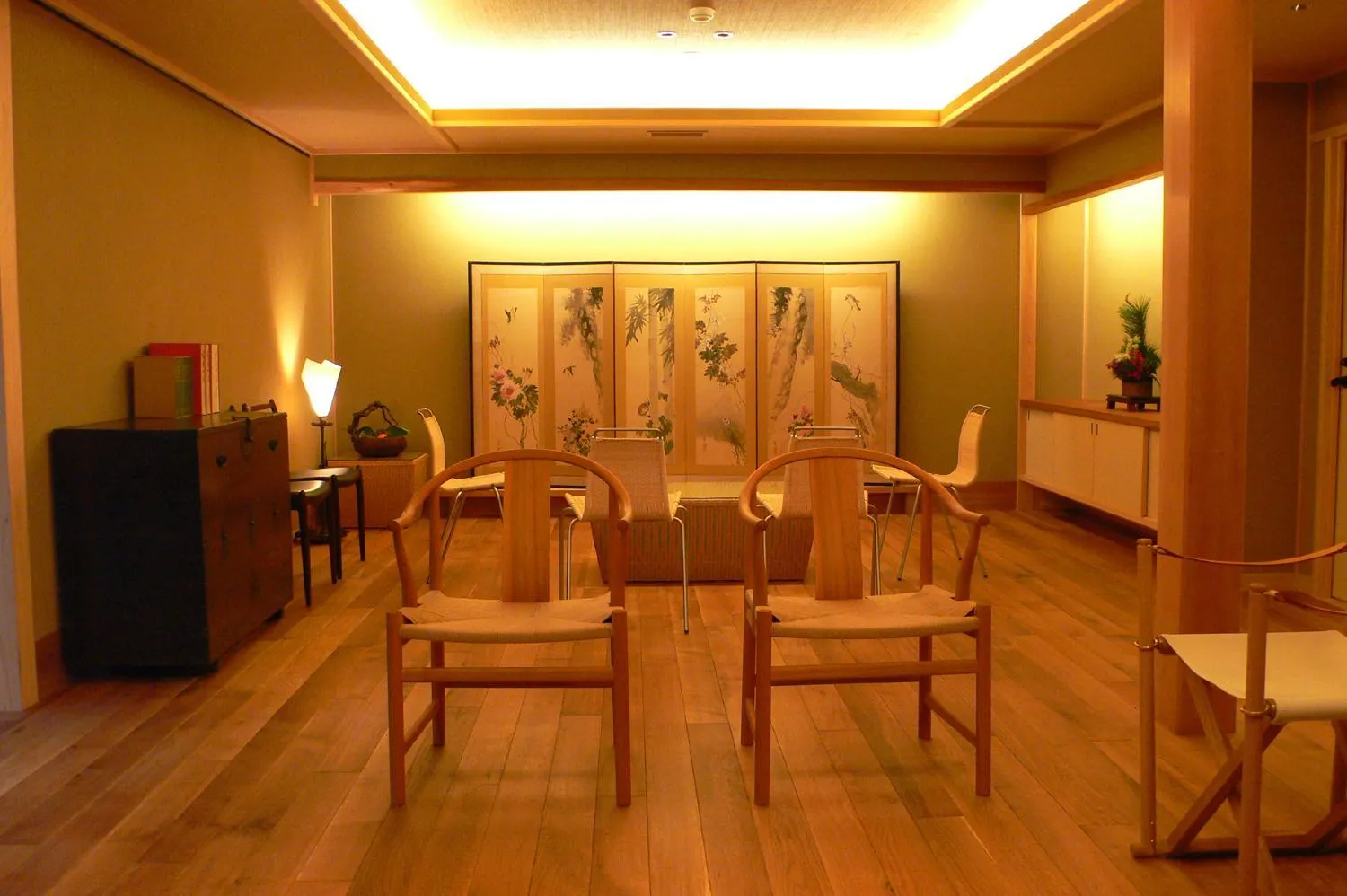 Itsukushimahigashimonzen Kikugawa