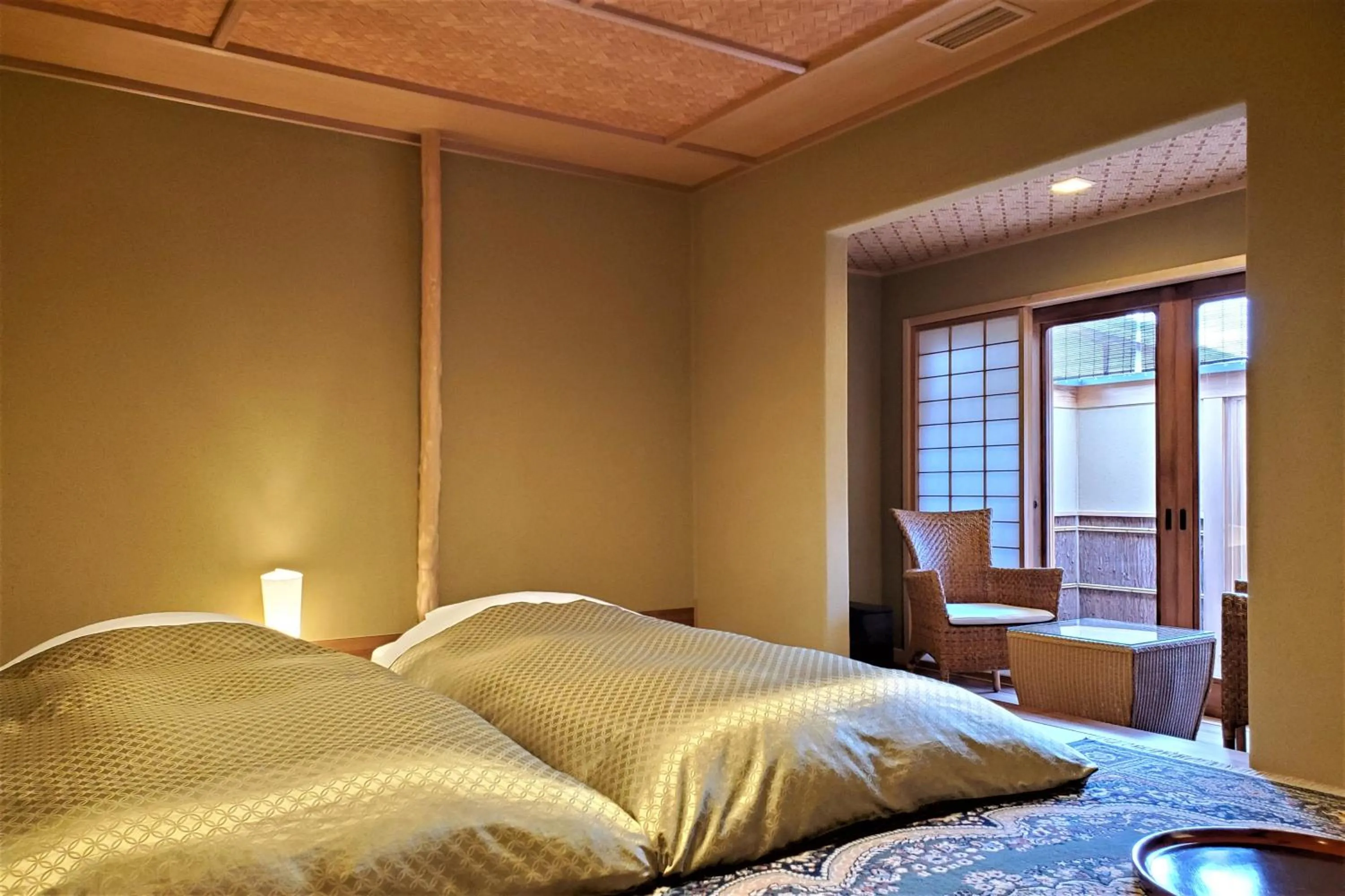 Itsukushimahigashimonzen Kikugawa