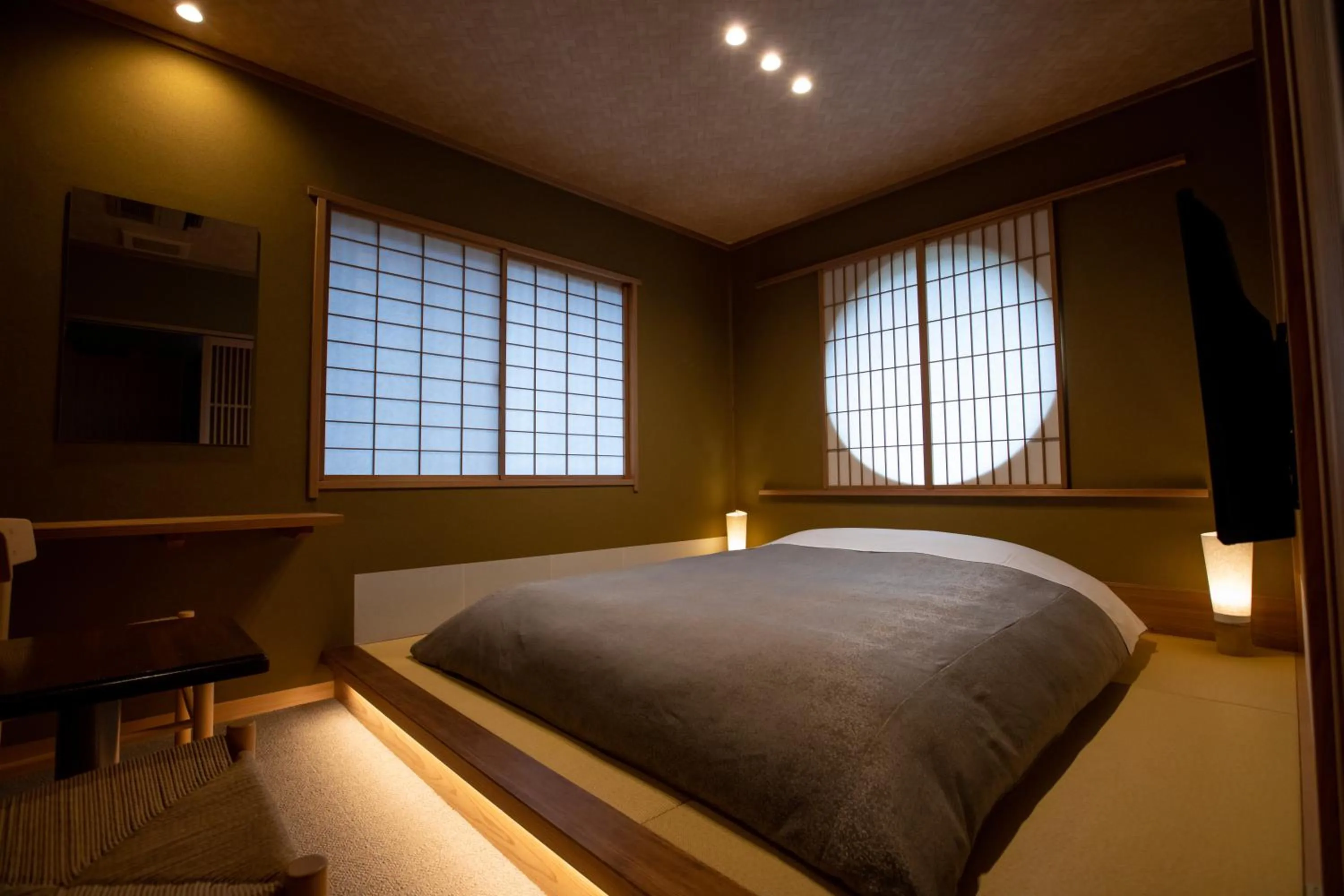 Itsukushimahigashimonzen Kikugawa