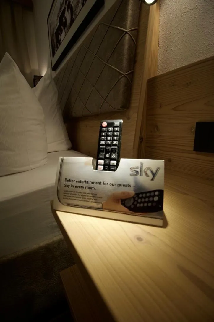 TV and multimedia in Hotel Brunnenhof