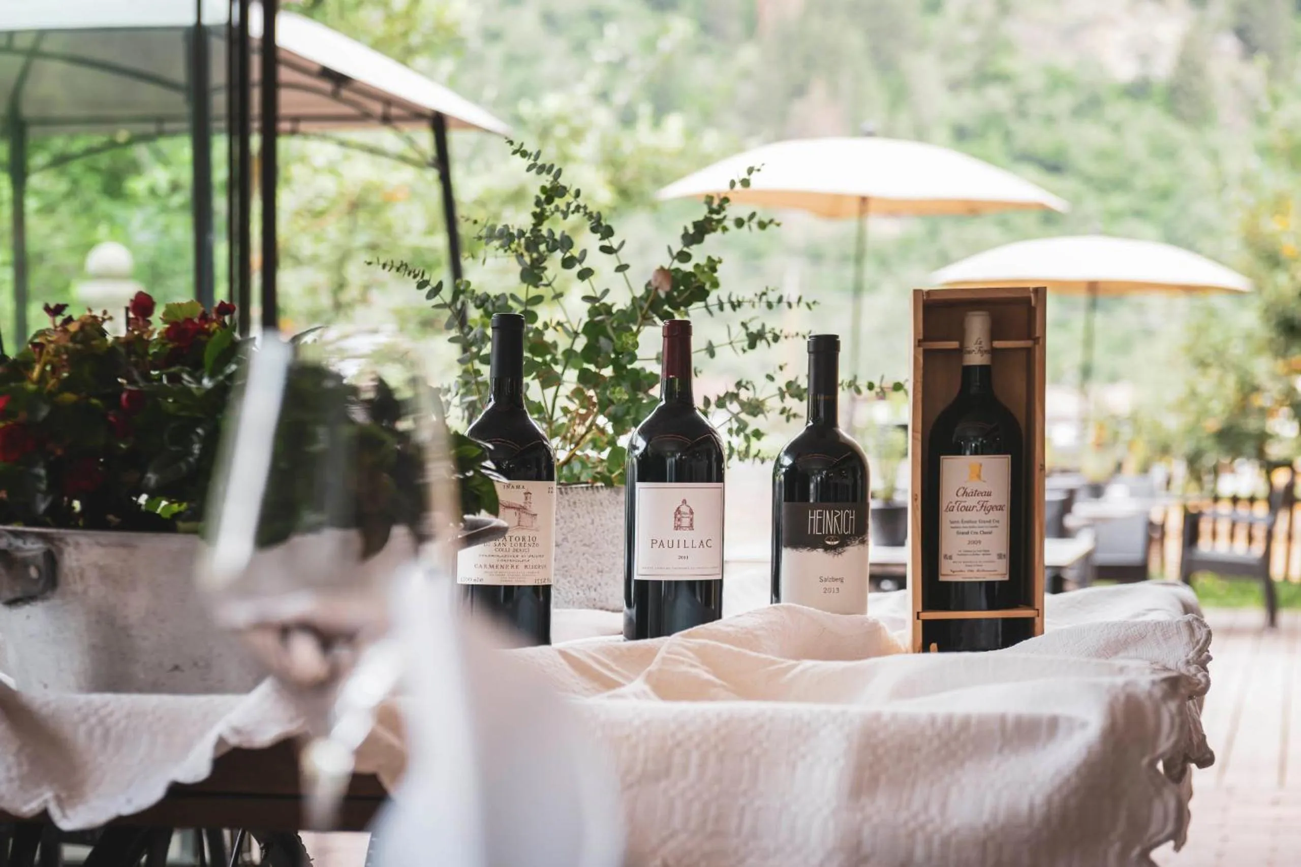 Drinks in Hotel Brunnenhof