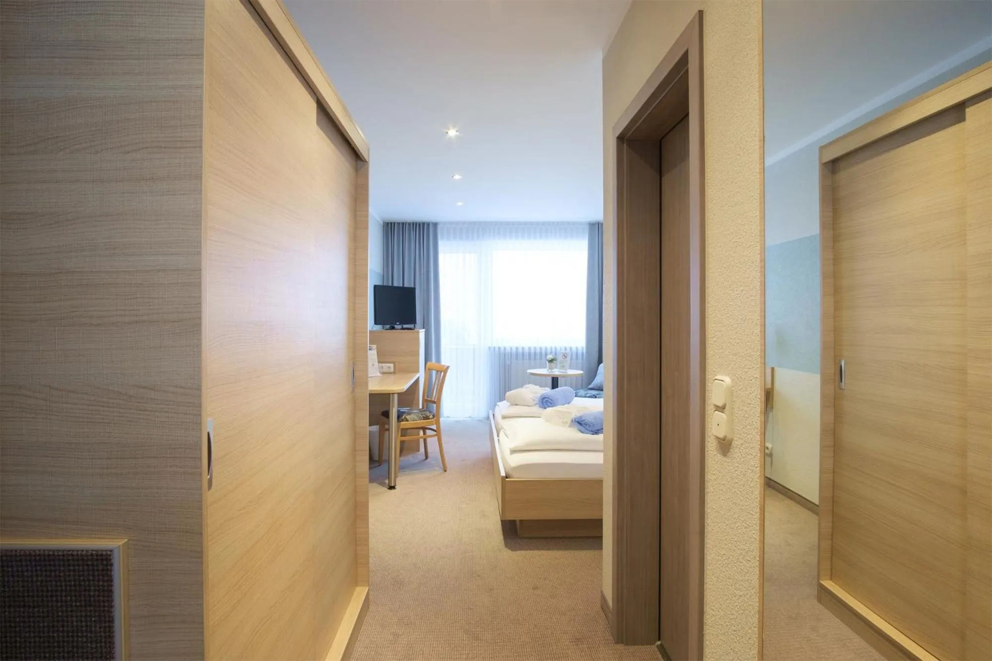 Photo of the whole room, Bed in Hotel & Restaurant Prüser´s Gasthof