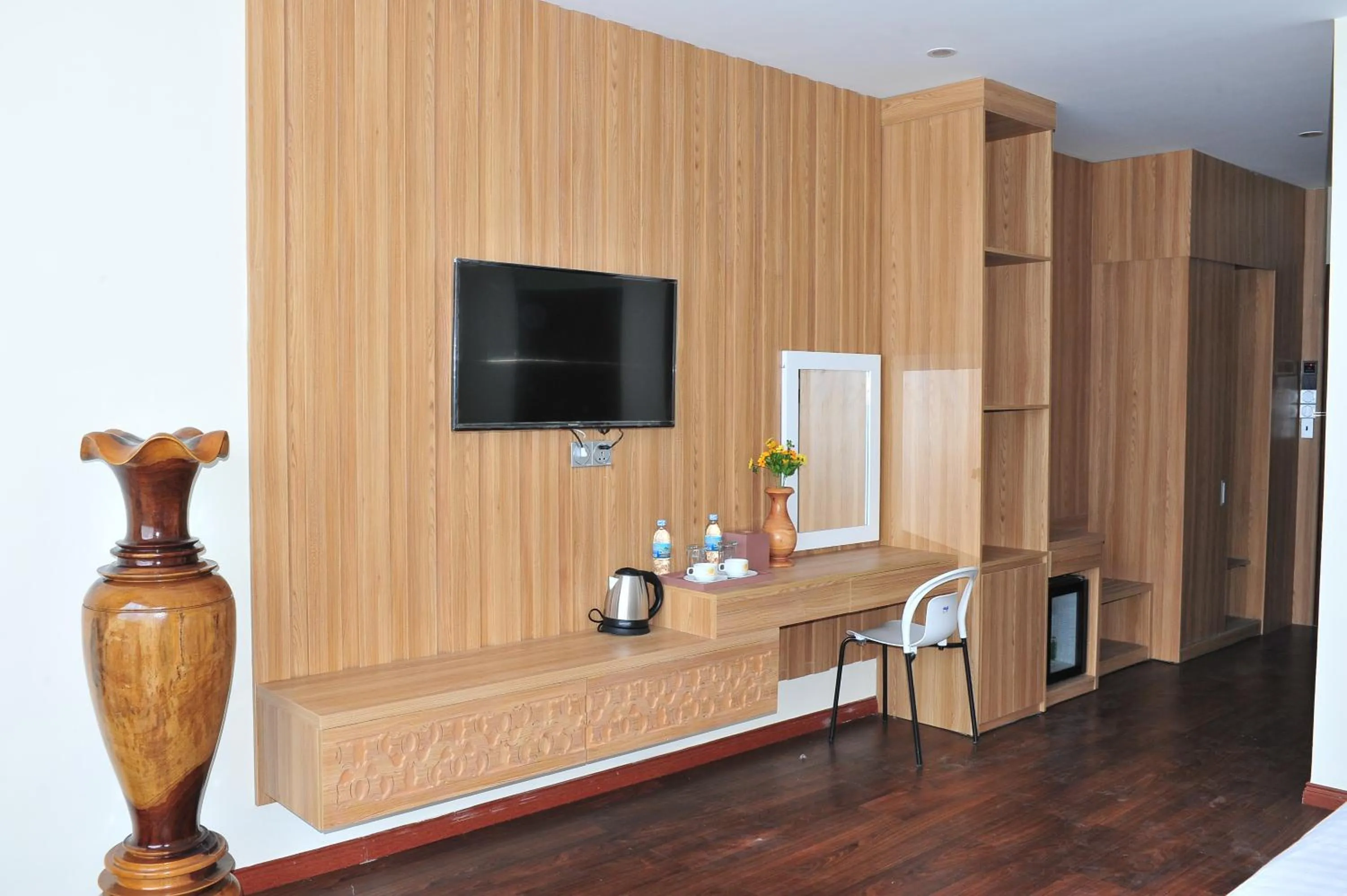 Sen Vang Luxury Hotel