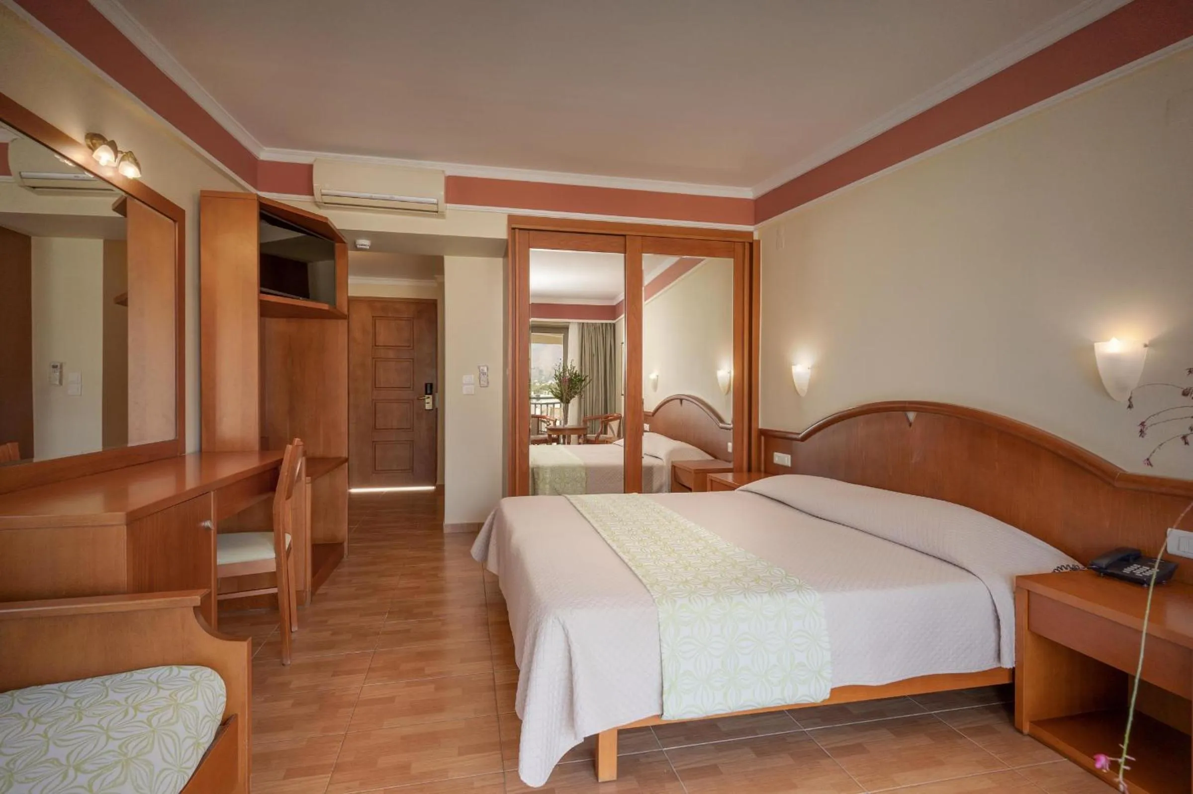 Photo of the whole room, Bed in Hydramis Palace Beach Resort