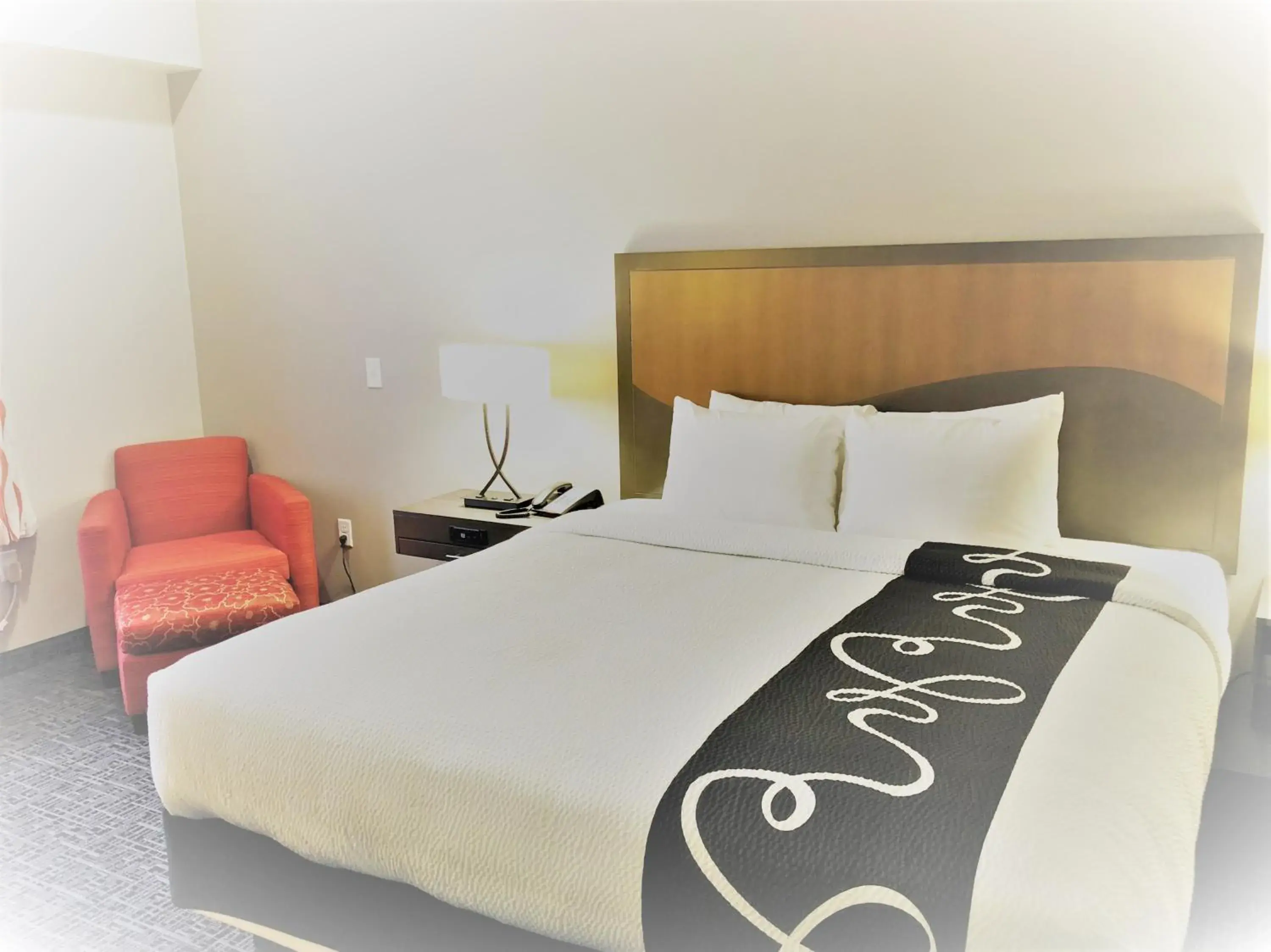 Single Room - Disability Access in Hotel Glenpool Single Room - Disability Access in Hotel Glenpool