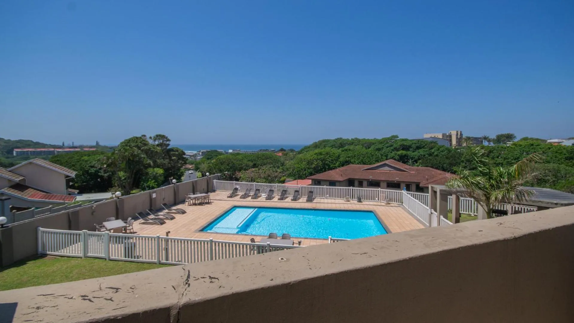 Property building in Falling Waters Guest House