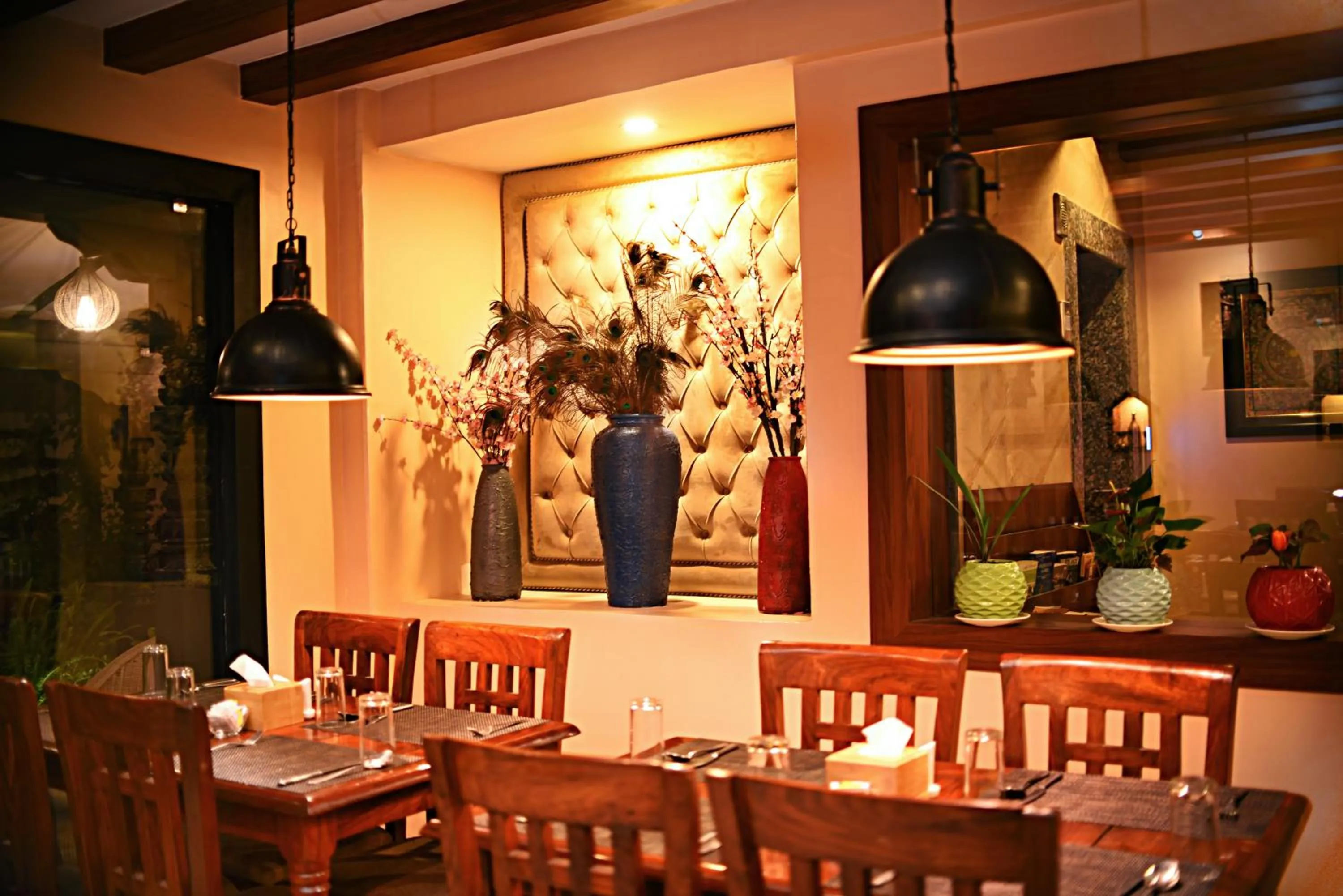 Restaurant/places to eat in Kumari Boutique Hotel
