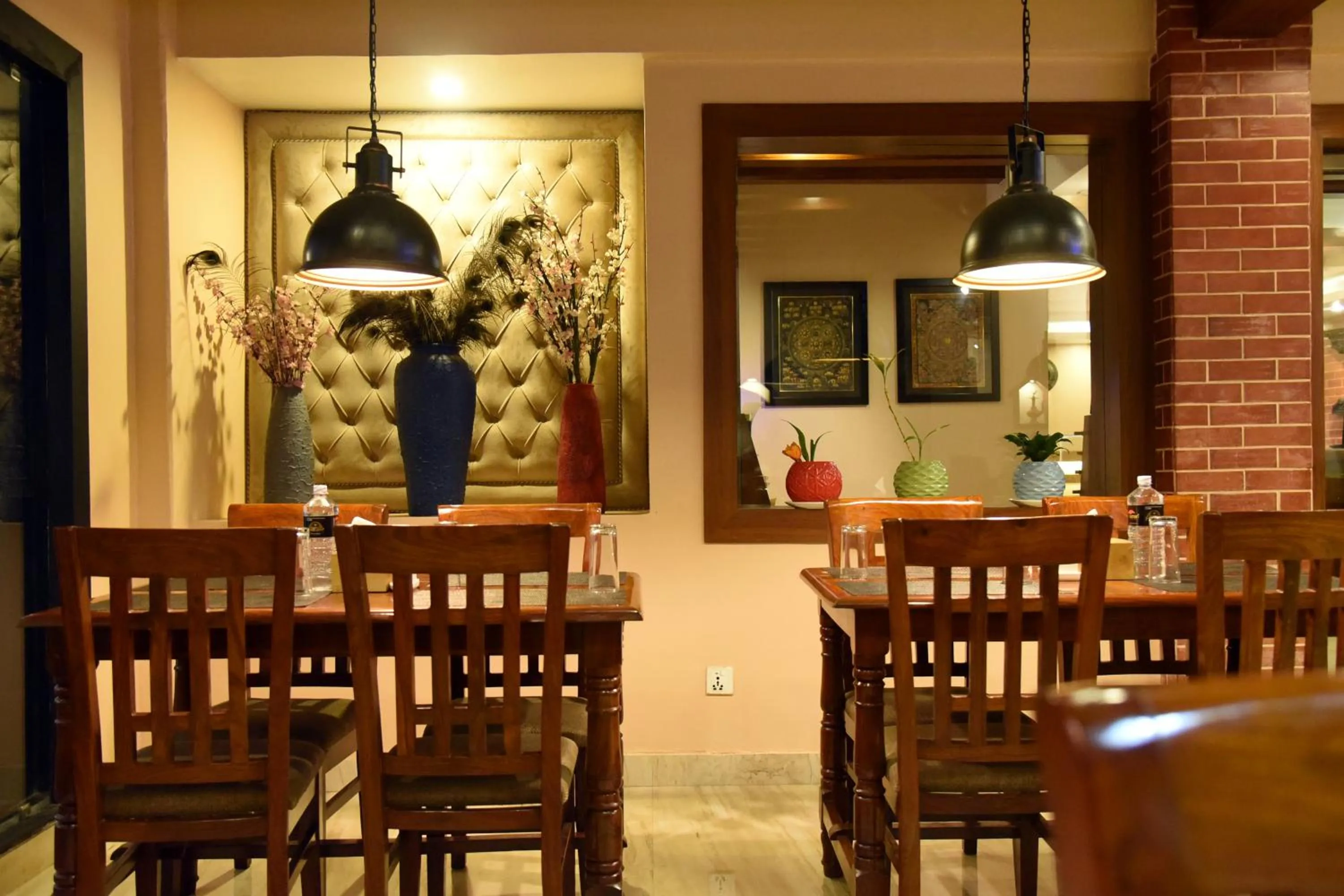 Restaurant/places to eat in Kumari Boutique Hotel