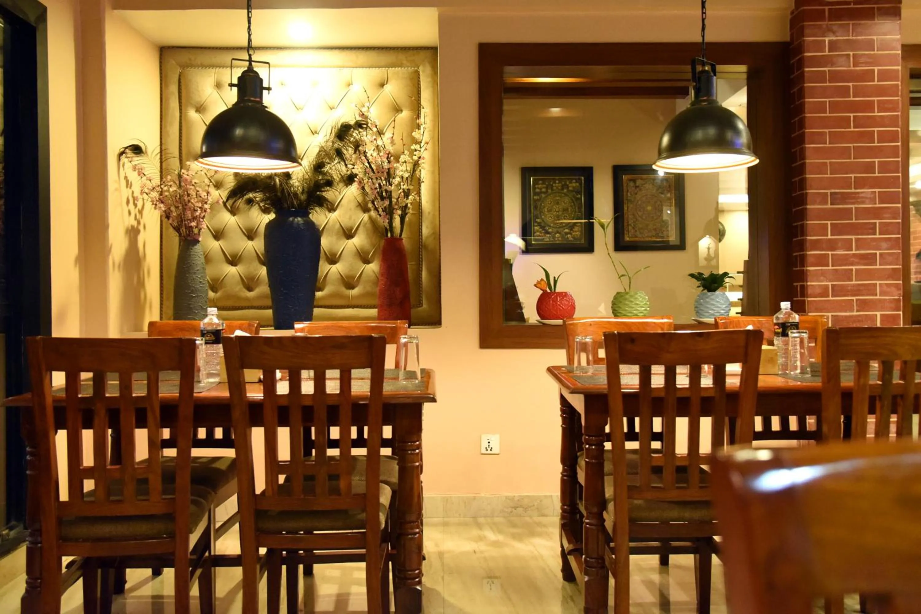 Restaurant/places to eat in Kumari Boutique Hotel