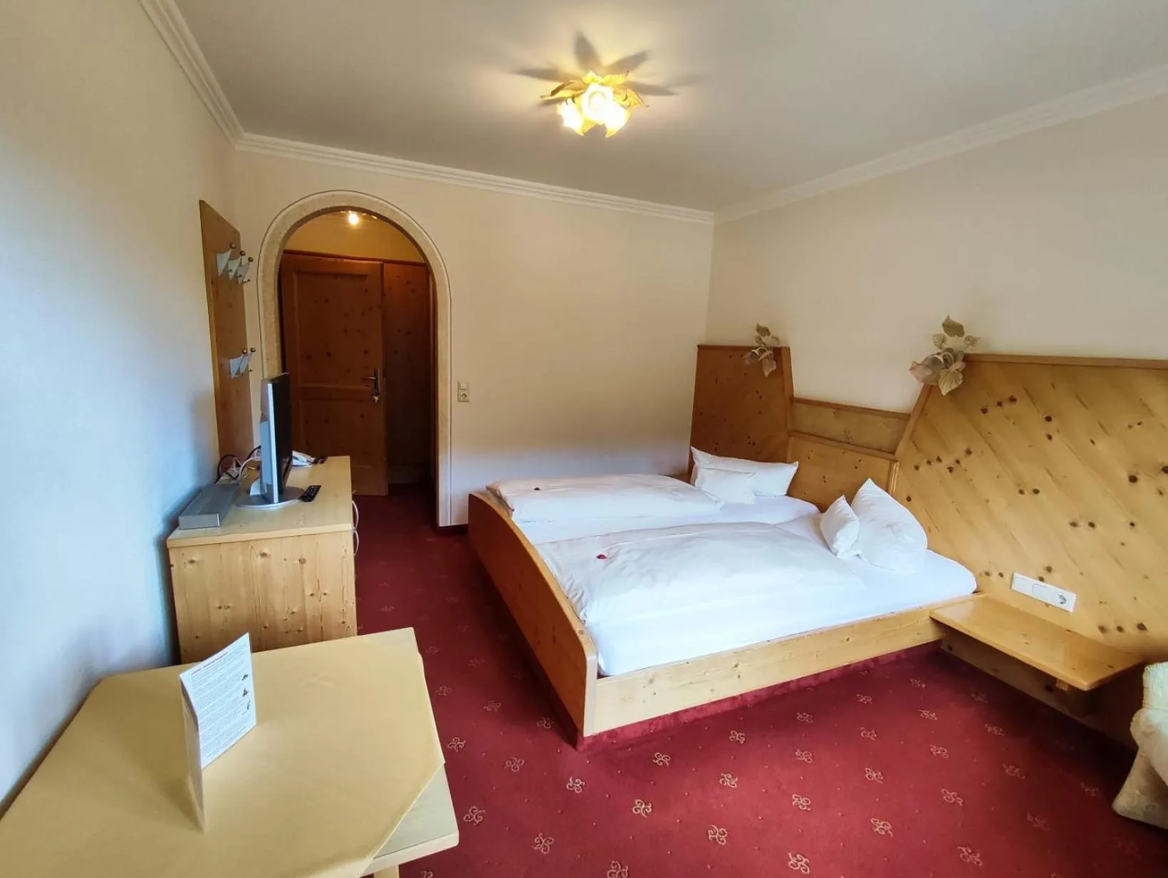 TV and multimedia, Bed in Hotel Gut Kramerhof