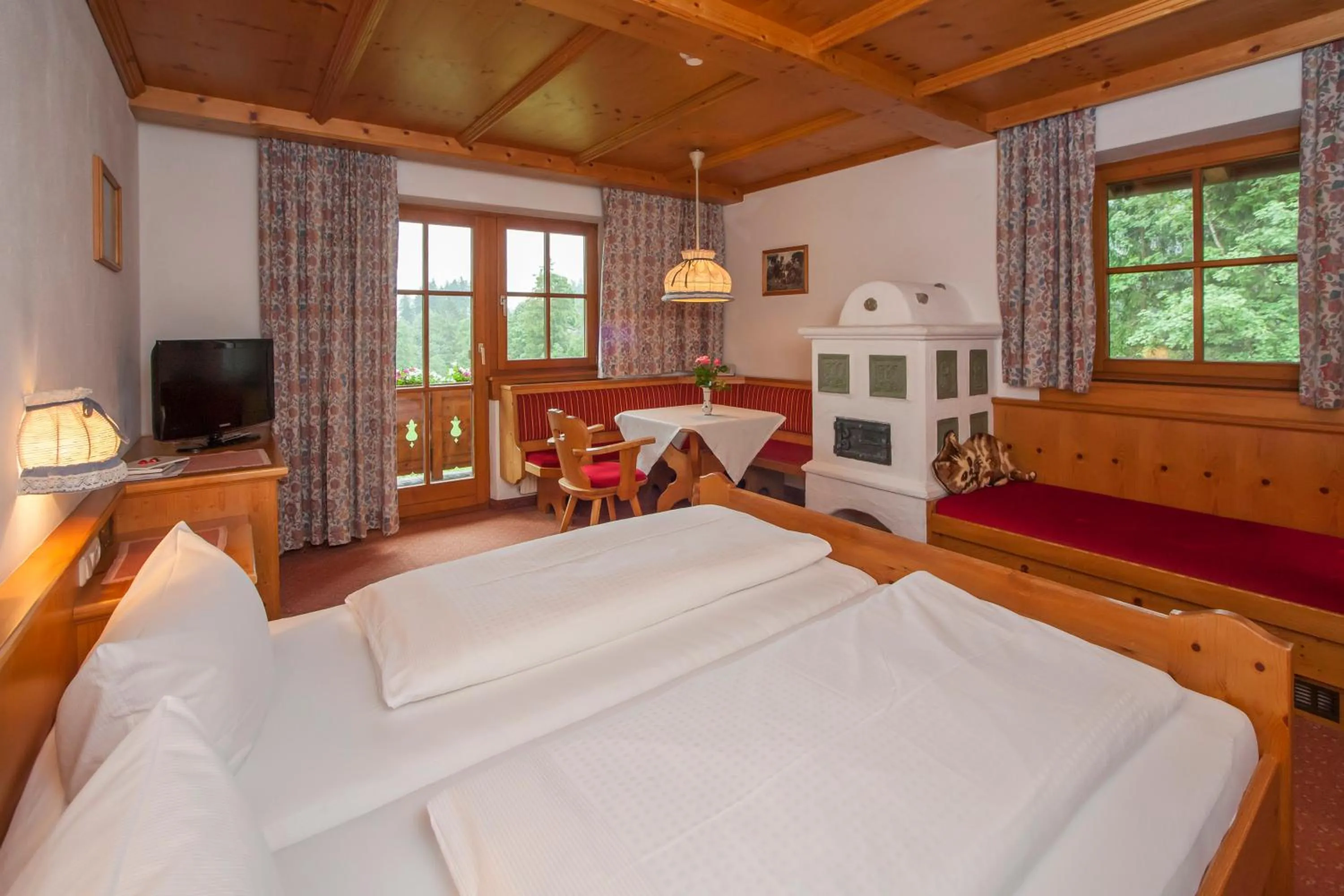 Bed in Hotel Gut Kramerhof