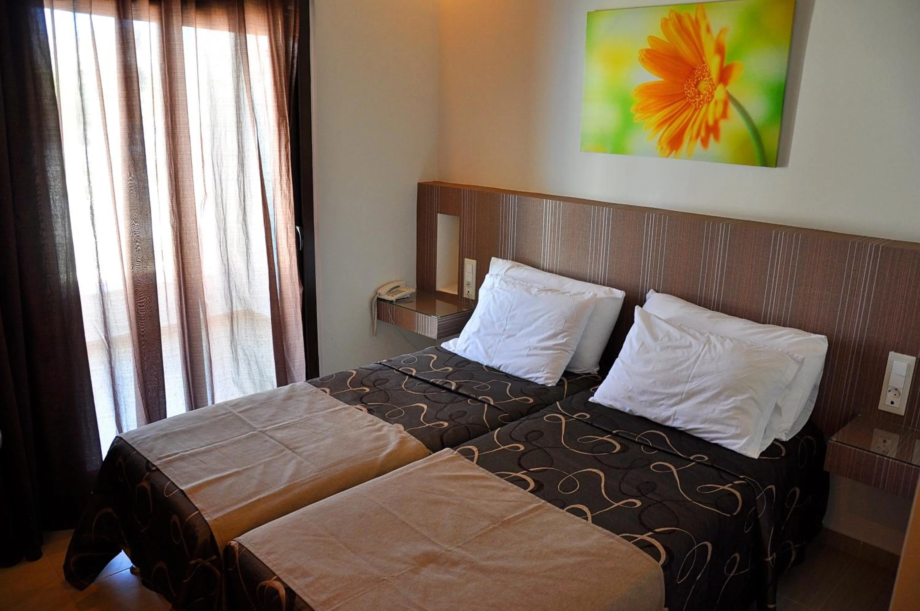 Spring, Bed in Tony's Beach Hotel