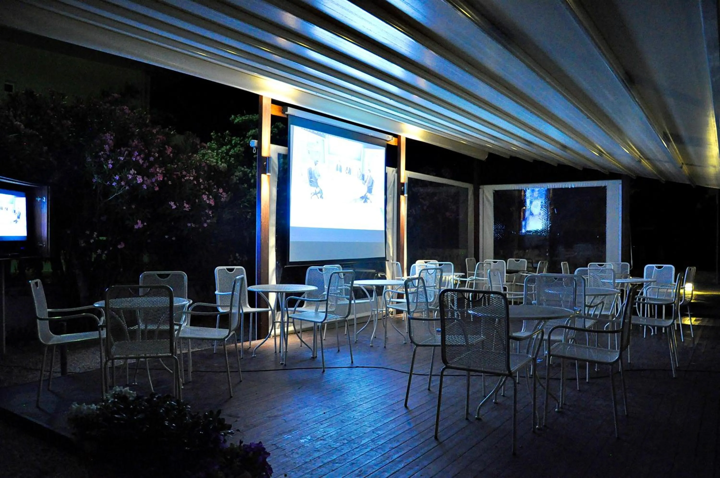 Night in Tony's Beach Hotel