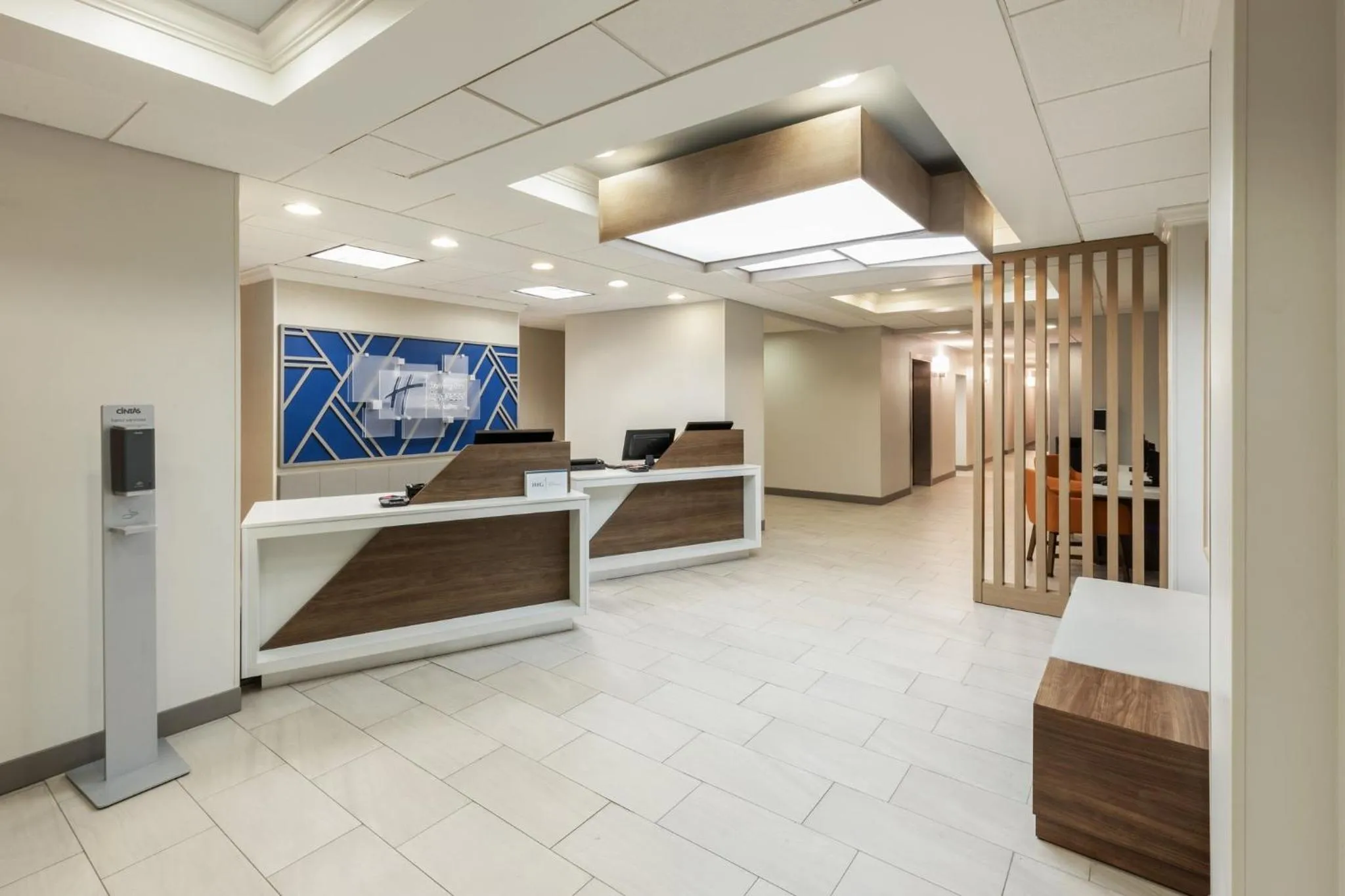 Property building in Holiday Inn Express Vicksburg by IHG