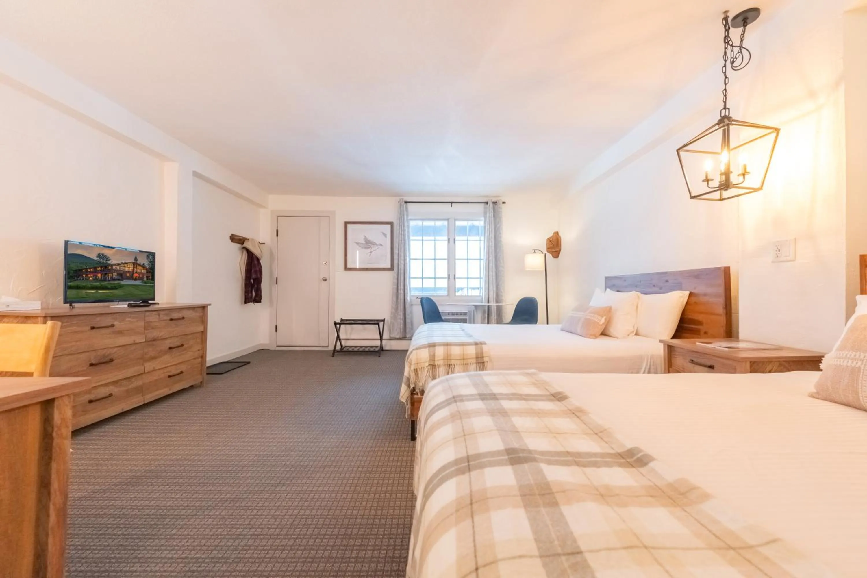 Bed in Innsbruck Inn at Stowe