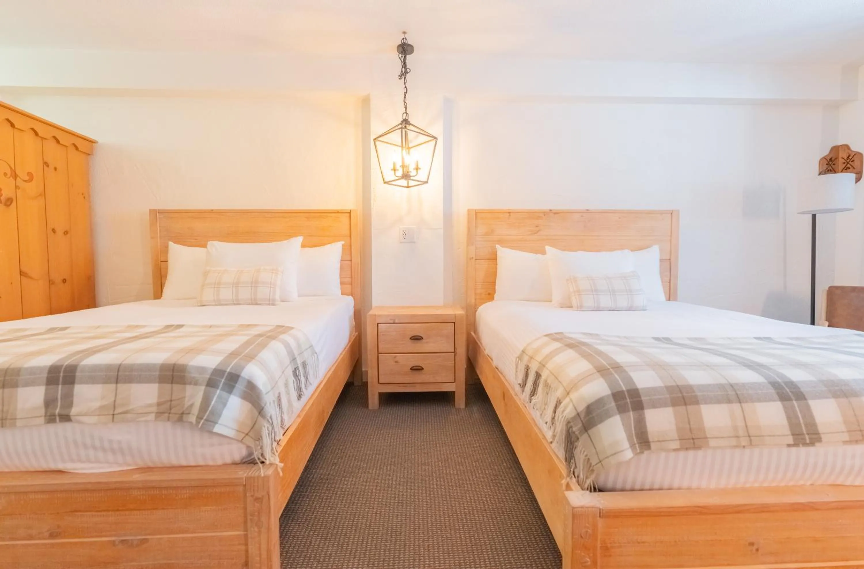 Bed in Innsbruck Inn at Stowe