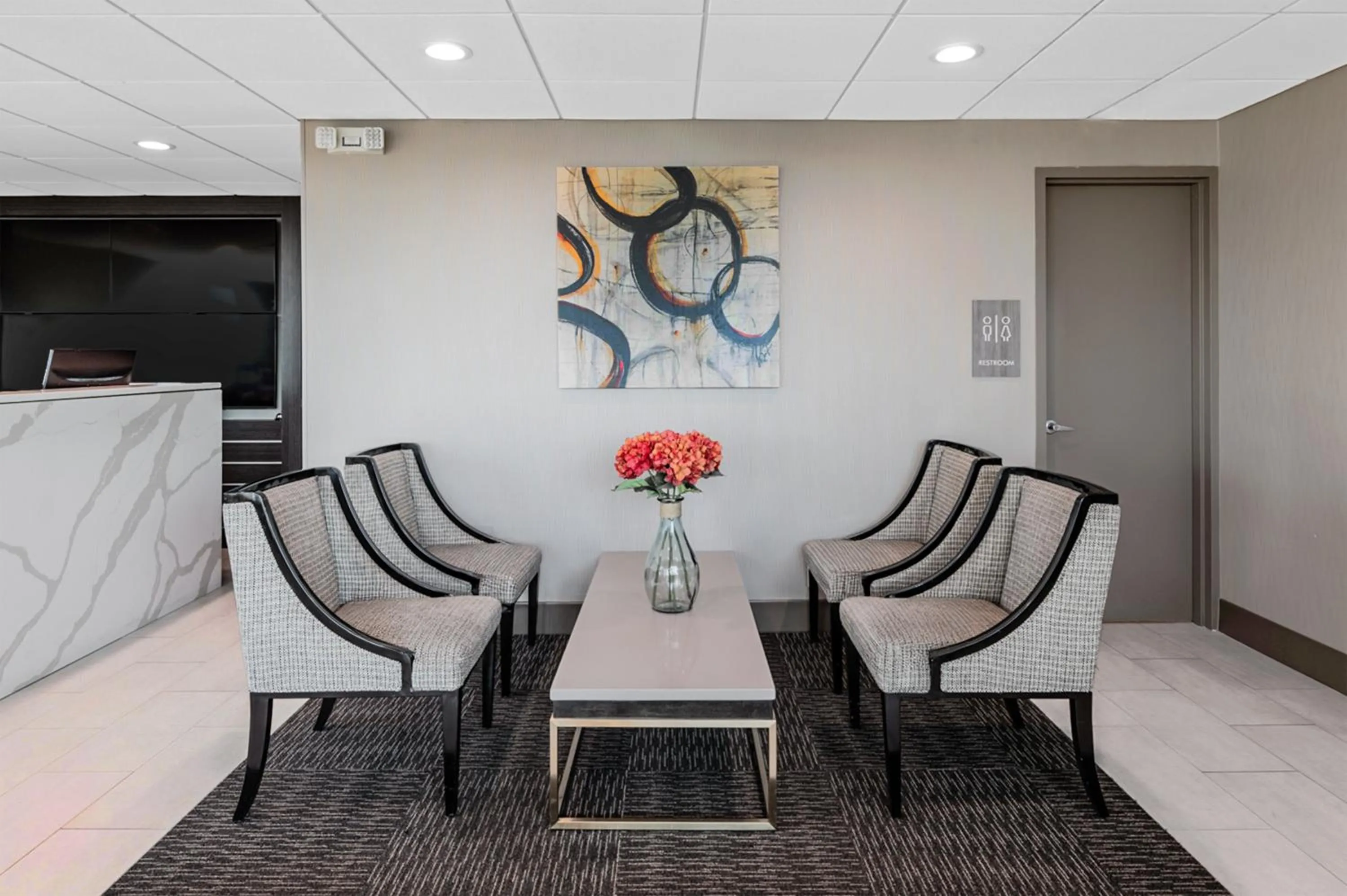 Area and facilities in Garden Executive Hotel