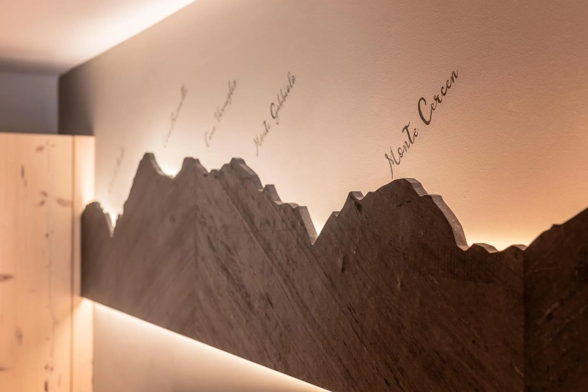 Bed in Hotel Val Di Sole