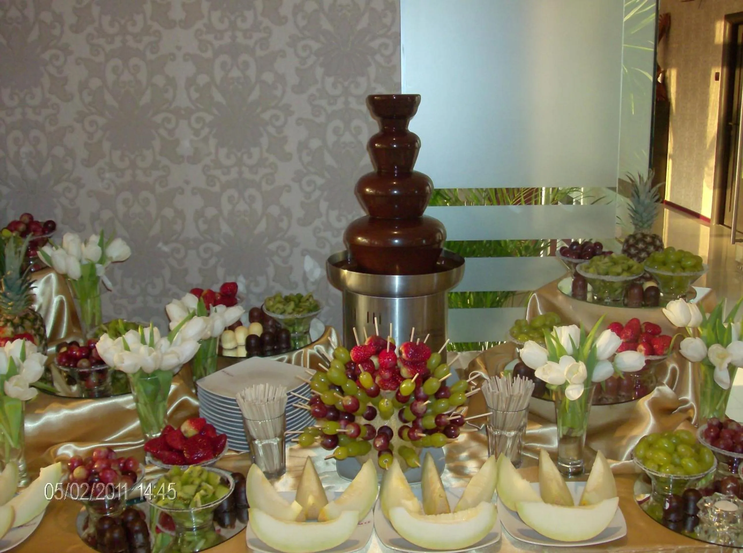 Food and drinks in Hotel Condor