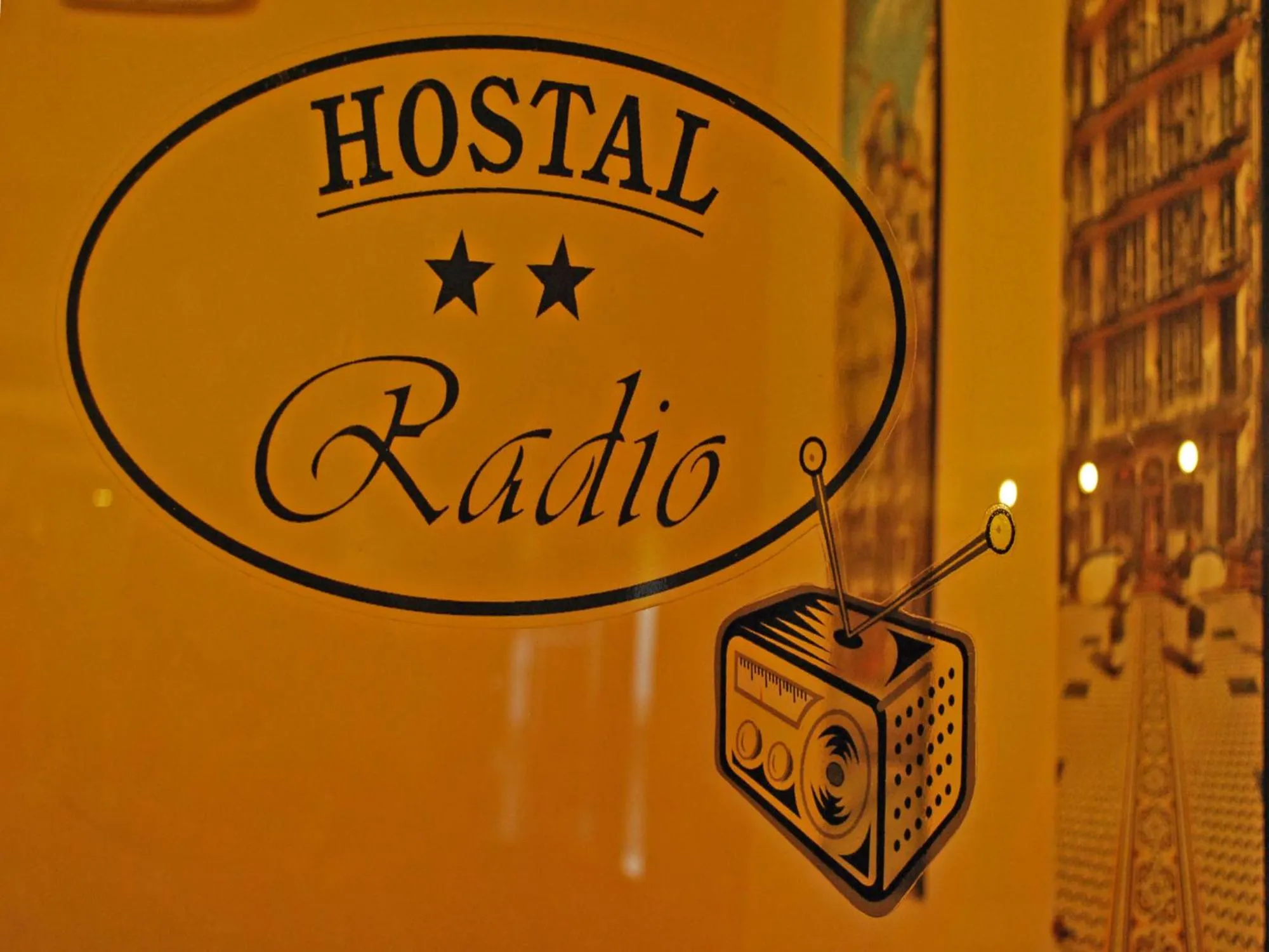 Property logo or sign in Hostal Radio Barcelona