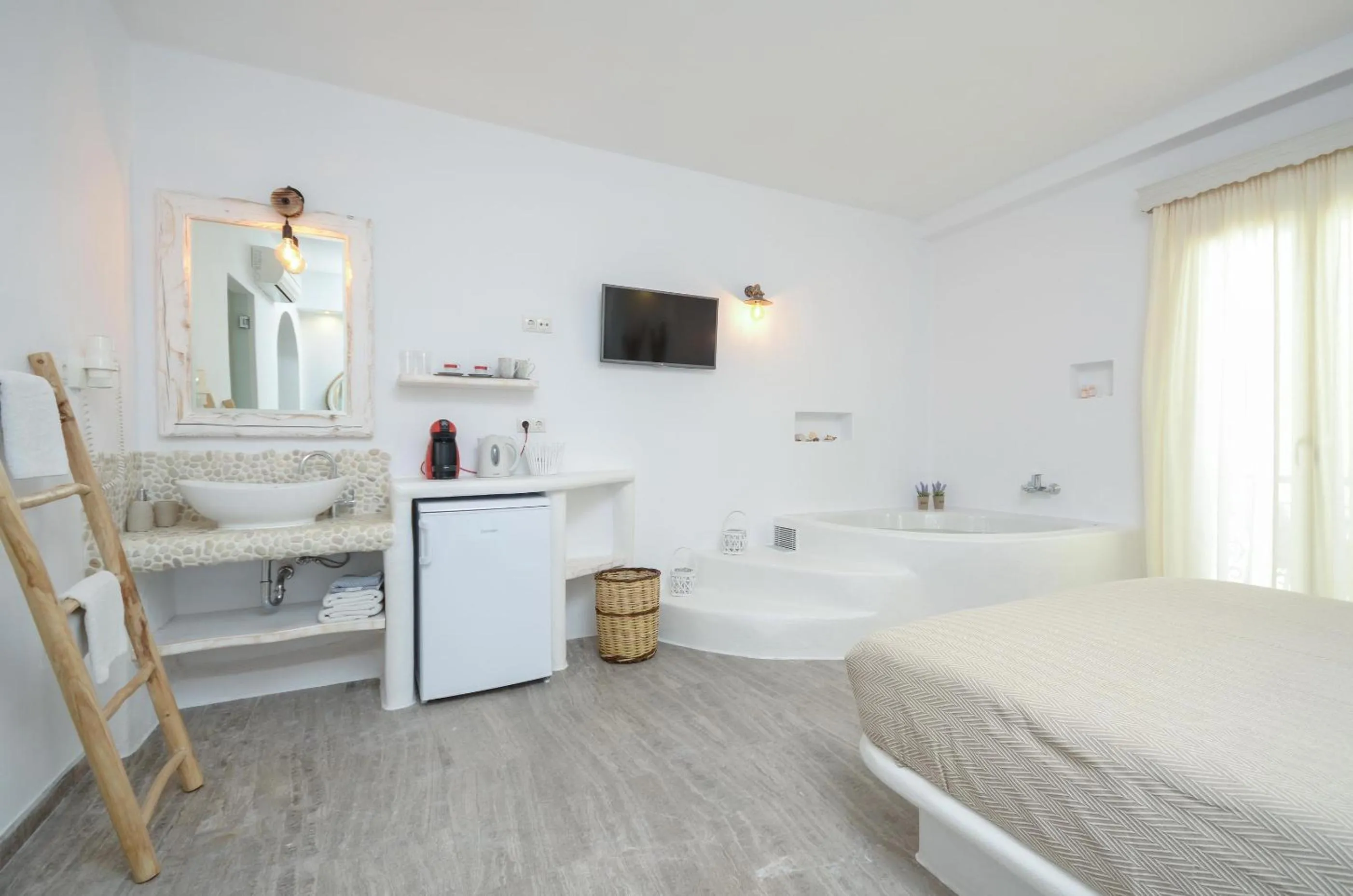 Hot Tub, Bed in Blue Sky Summer