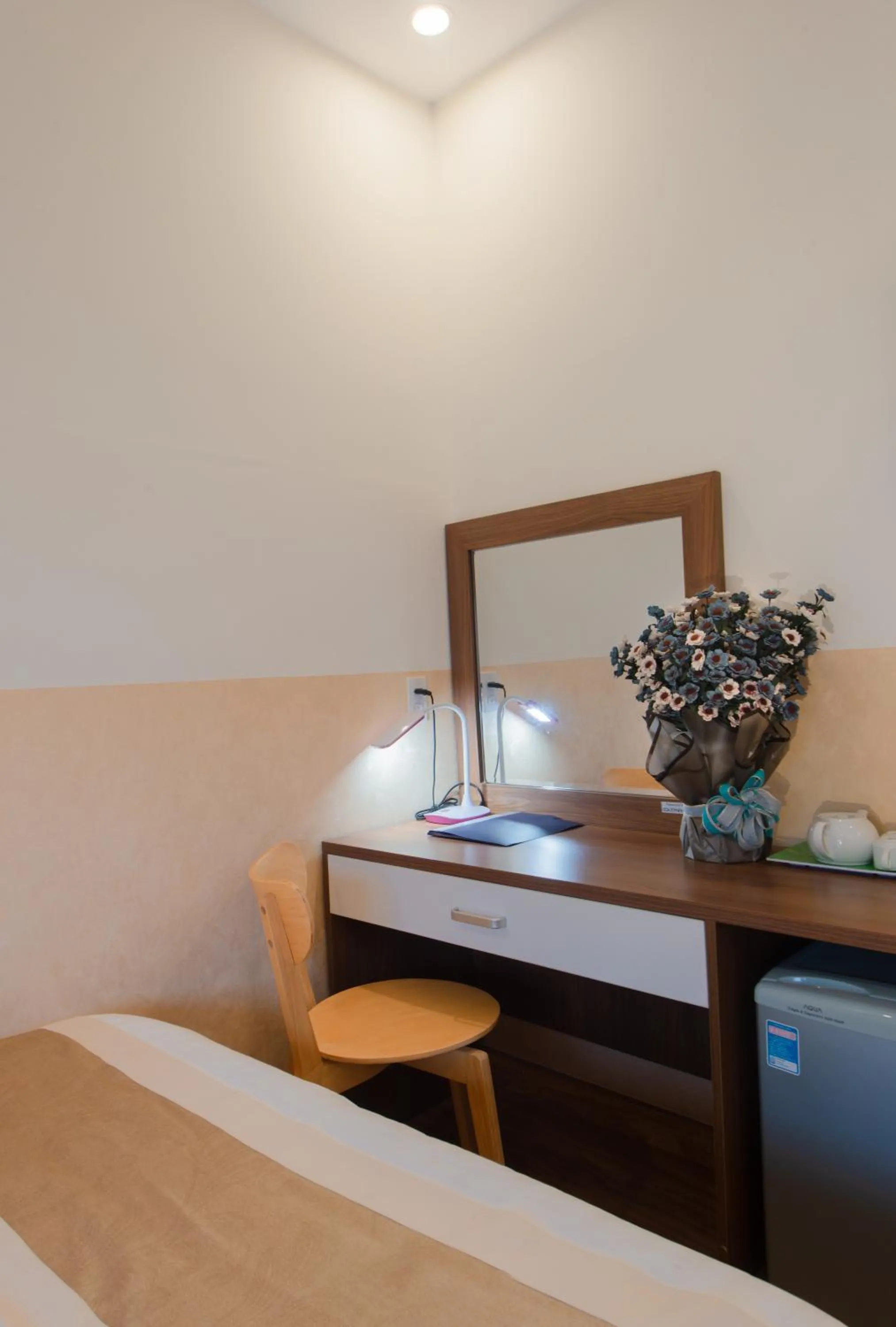 Seating area, Bed in Duy Vinh Hotel Dalat